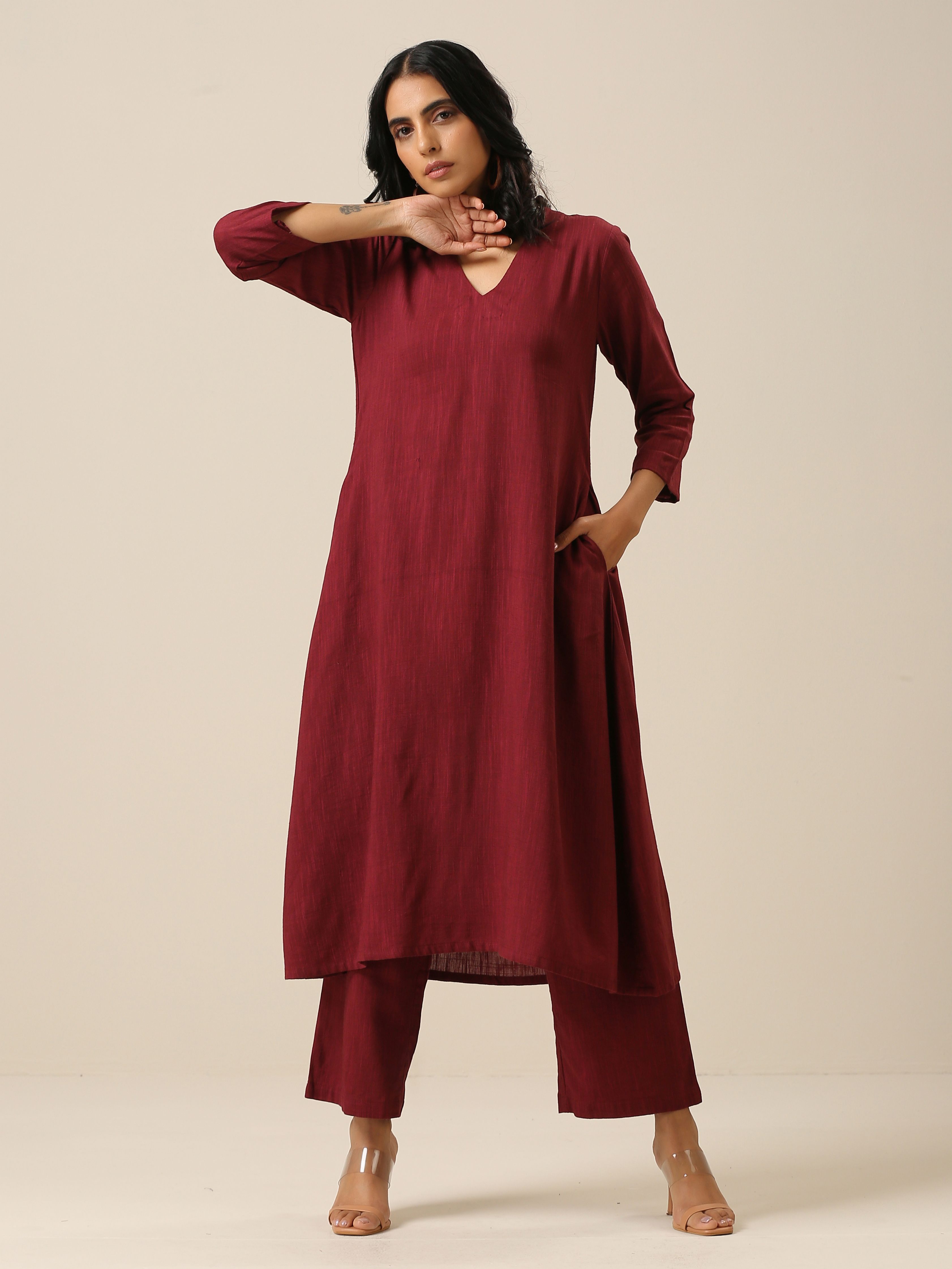 trueBrowns Ruby Wine Slub Texture Back Pleat Kurta Pant Set