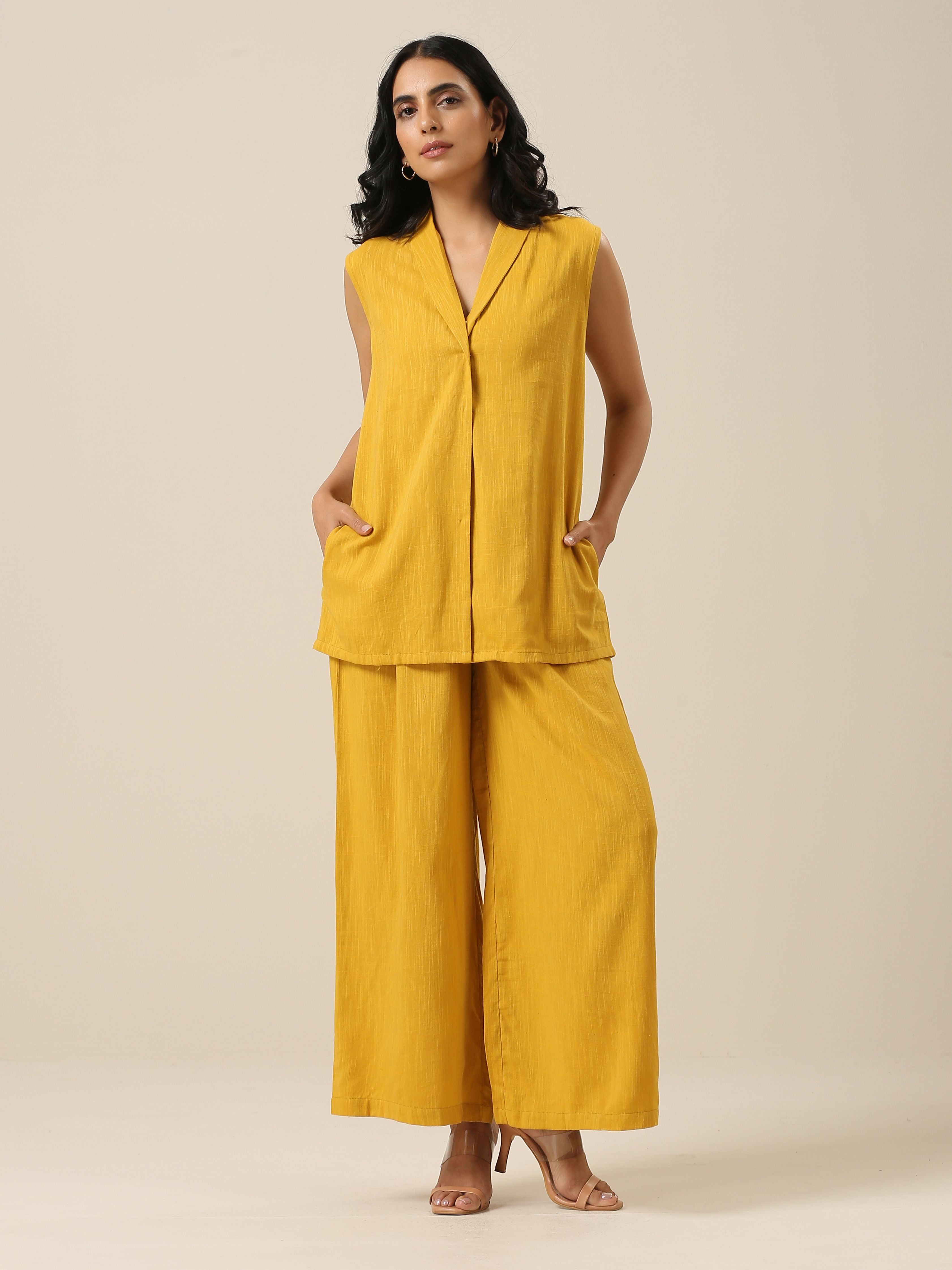 trueBrowns Mustard Yellow Slub Texture Sleevesless Jacket Pant Set