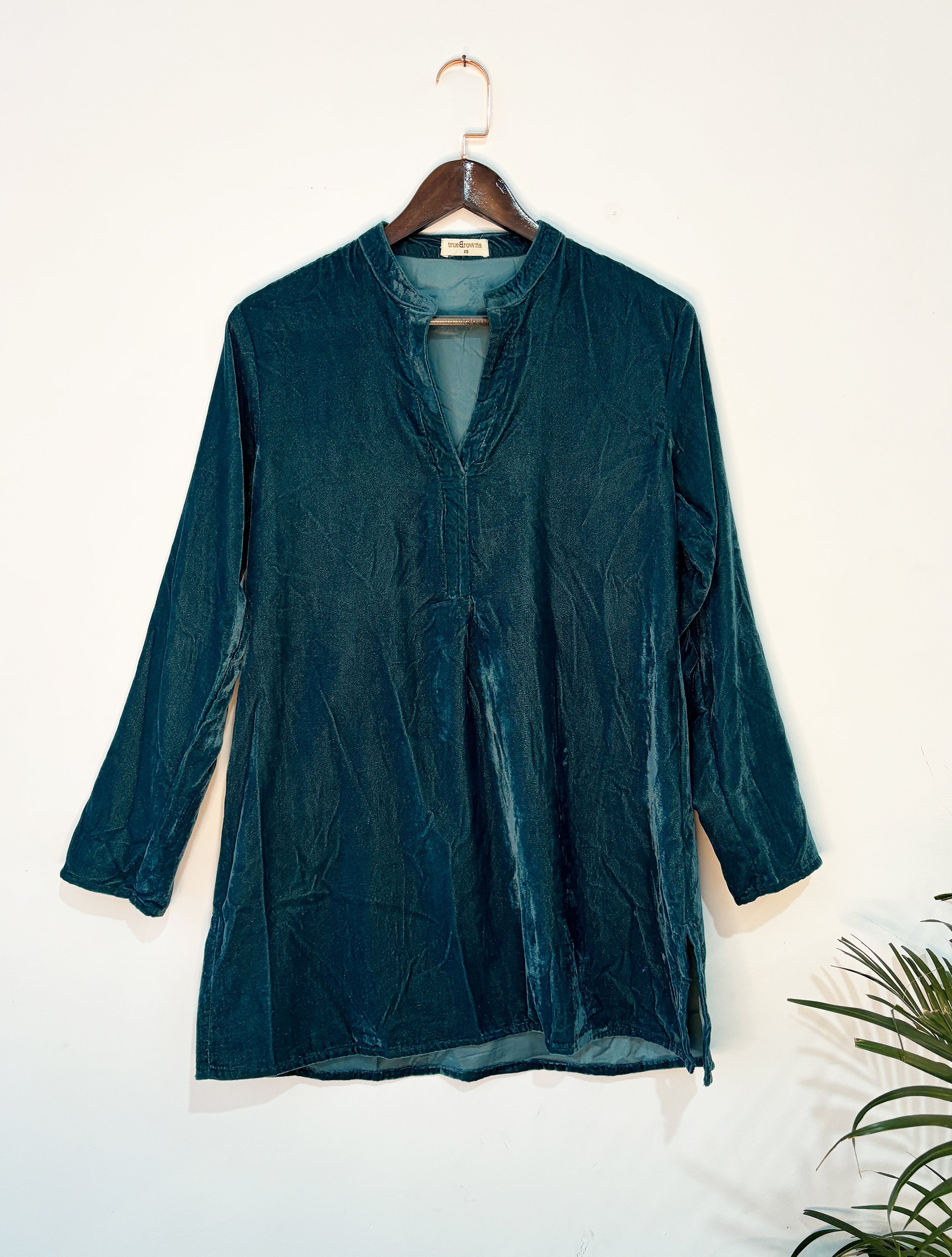 trueBrowns Blue Velvet Co-ord Set