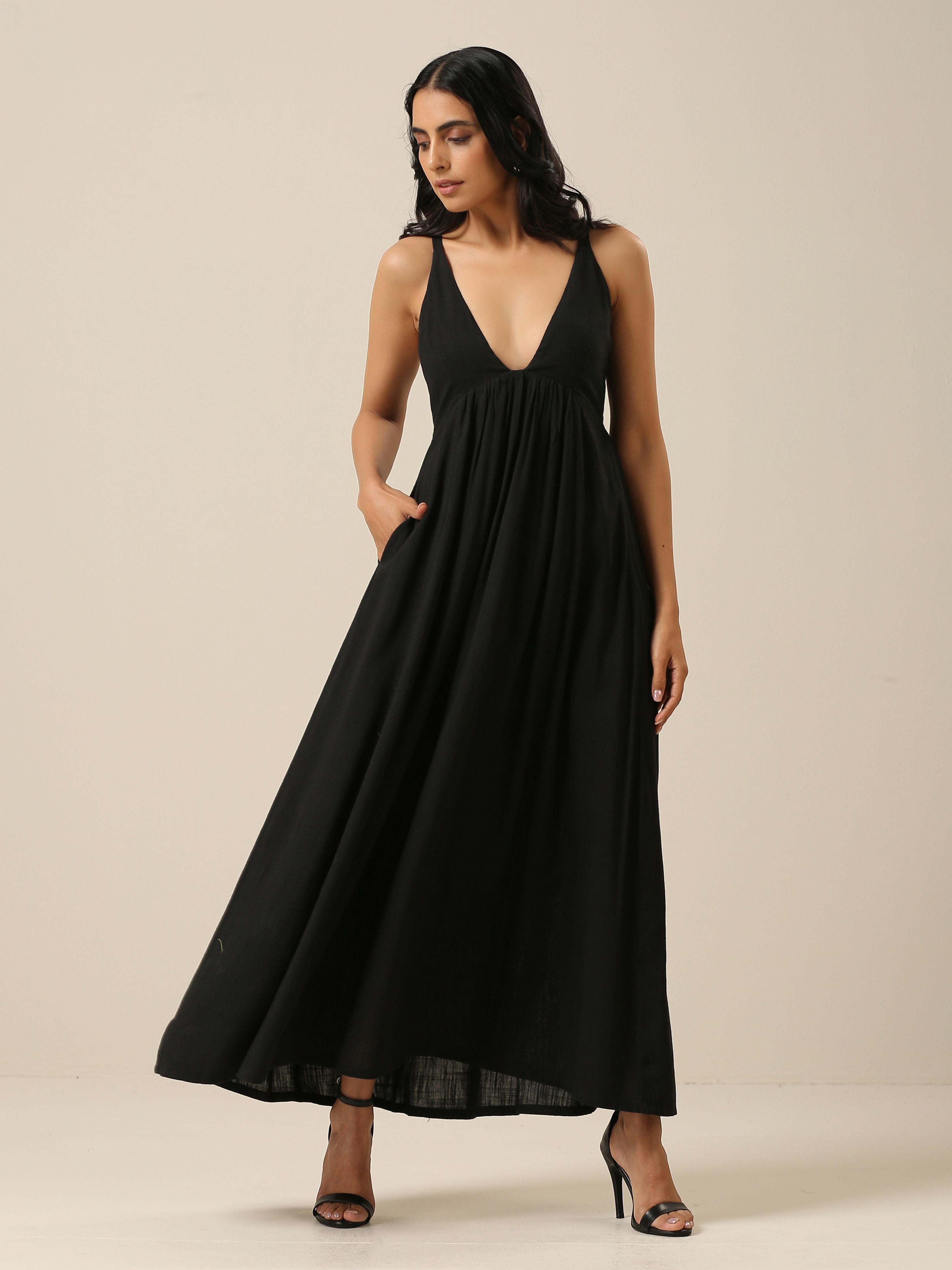 trueBrowns Black Slub Texture Sleeveless Dress