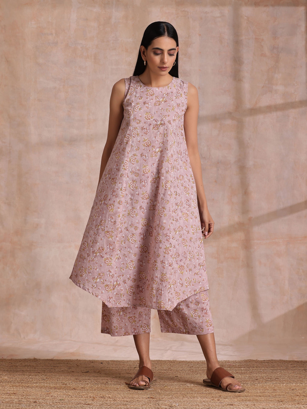 trueBrowns Grey Overall Floral Block Print Cotton High-Low Co-Ord Set