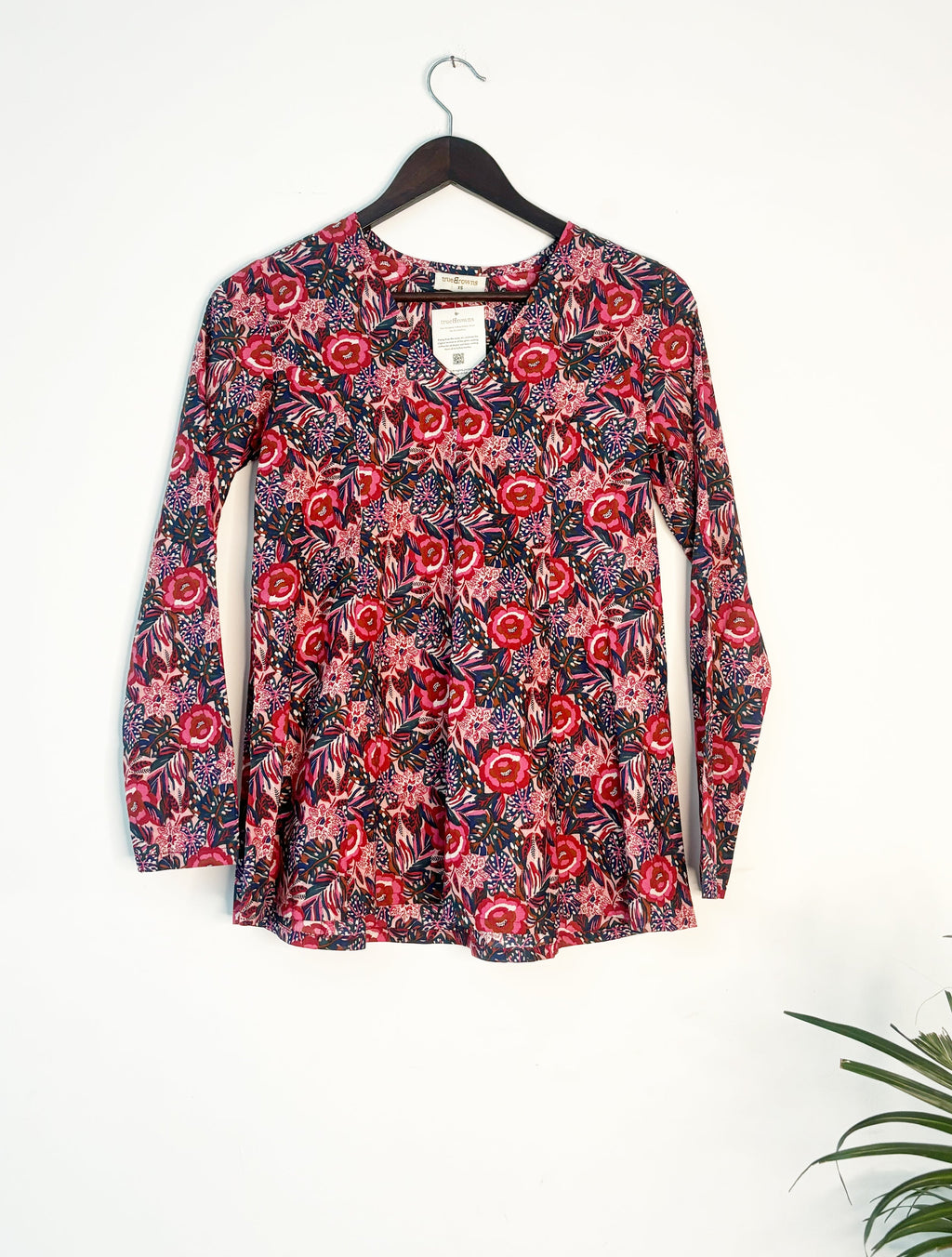 trueBrowns Pink Floral Top