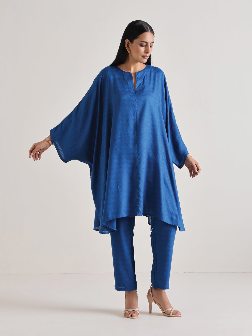 trueBrowns Ink Blue Oversized Round Co-Ord Set
