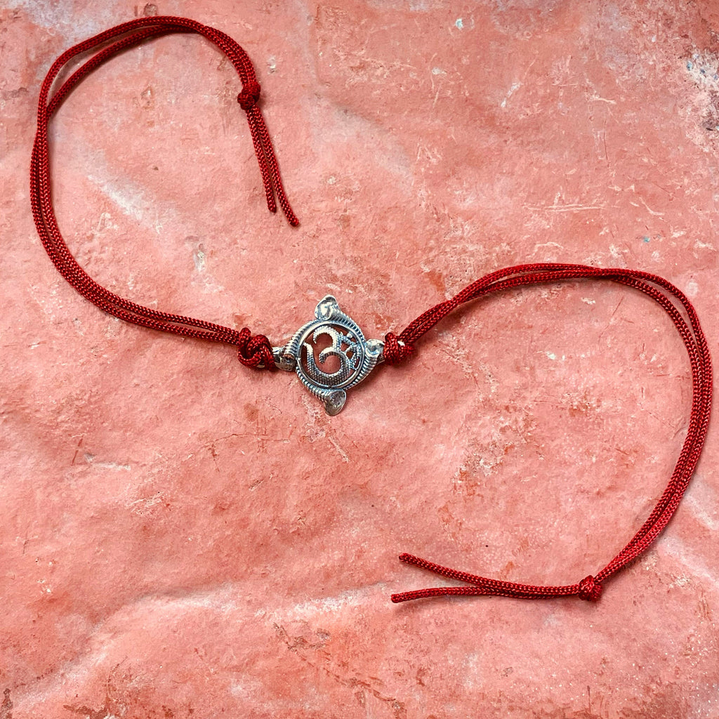 trueBrowns 925 Sterling Silver Textured Om Thread Rakhi