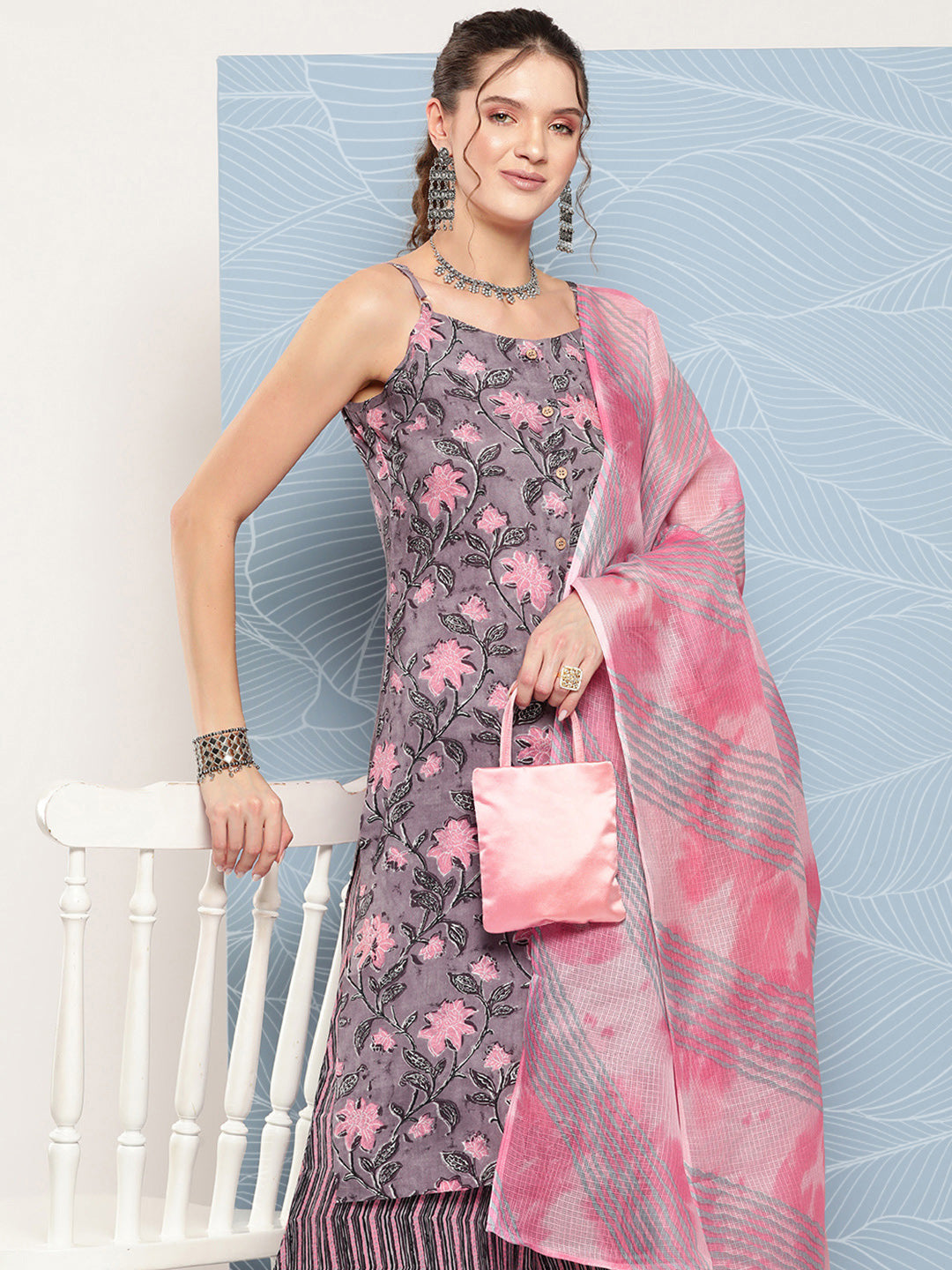 InWeave Women's Mauve Abstract Strappy Set With Dupatta
