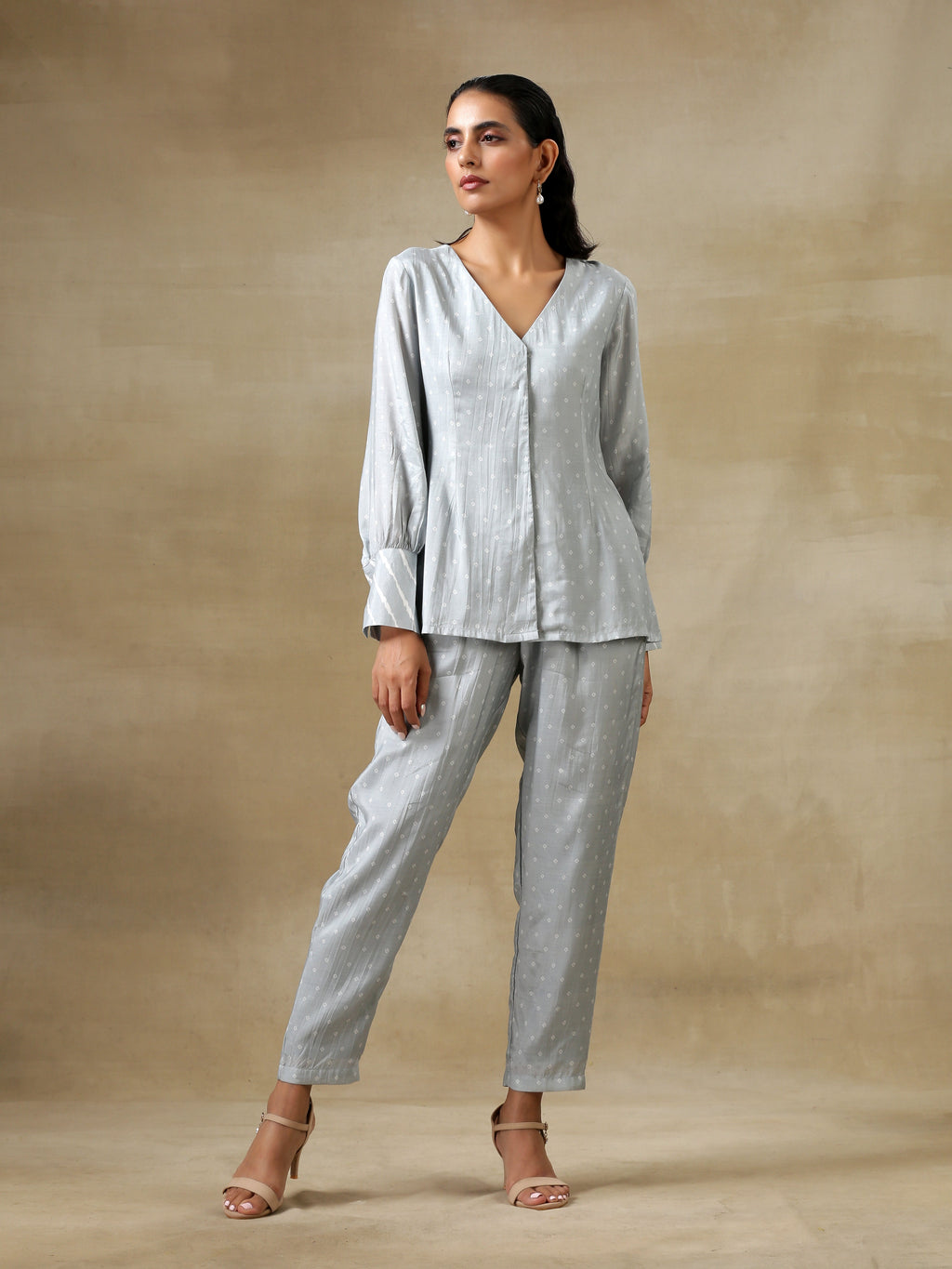 trueBrowns Grey Bandhani Printed Silk Front Open Short Co-Ord Set
