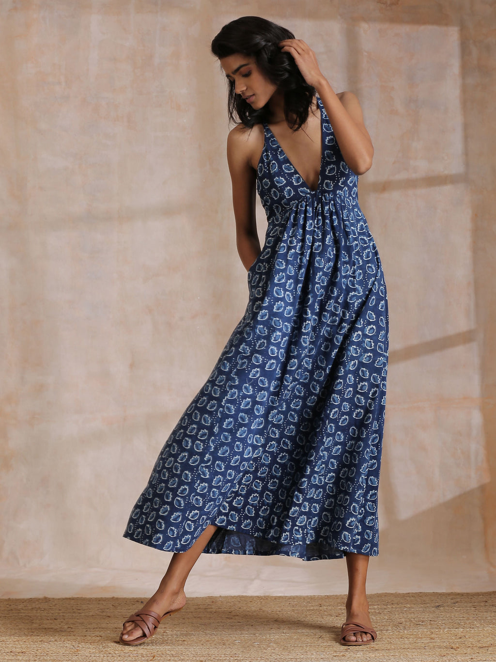 trueBrowns Indigo Dabu Floral Print Cotton Sleeveless Dress