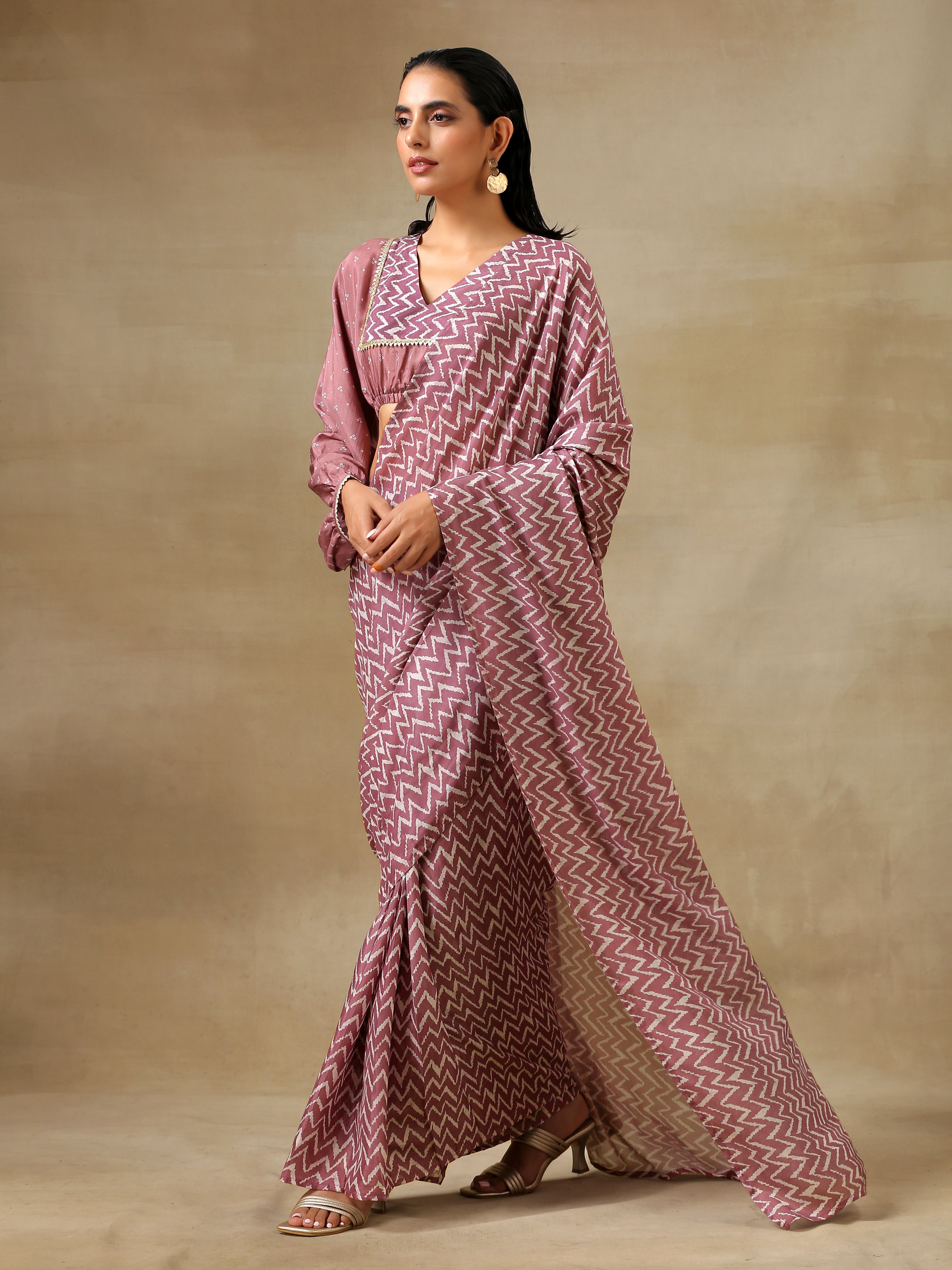 trueBrowns Dark Mauve Bandhani Printed SilkReady to Wear Saree