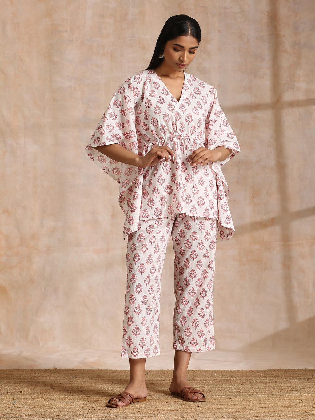 trueBrowns Pink Buta On White Block Print Cotton Kaftan Co-Ord Set