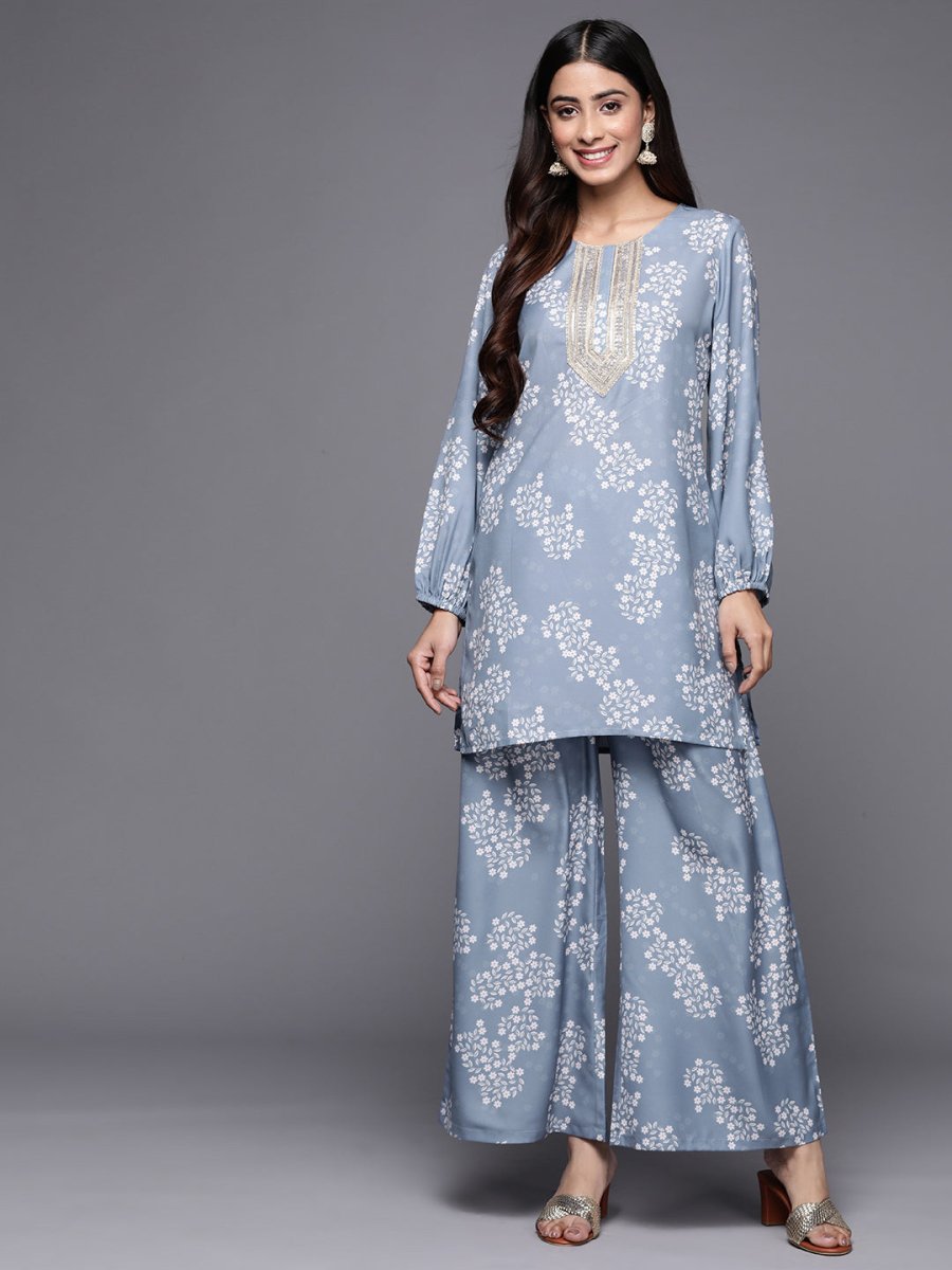 Ahalyaa Women Embroidered Floral Printed Co-ords