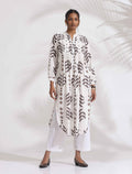 trueBrowns White Cotton Stripe Print Pleated Kurta Set