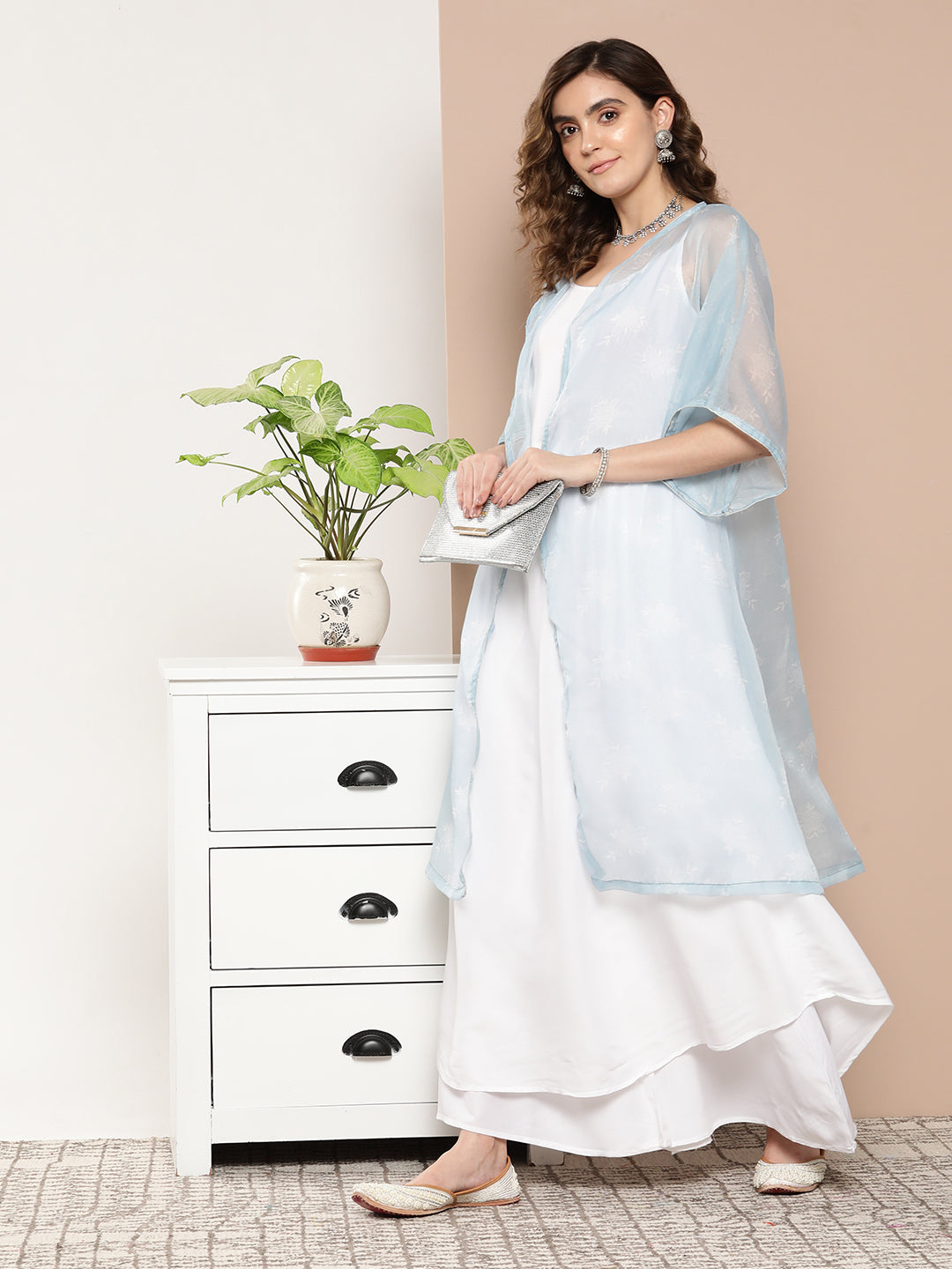 InWeave Women's Cream Strappy With Blue White Chintz Organza Cape