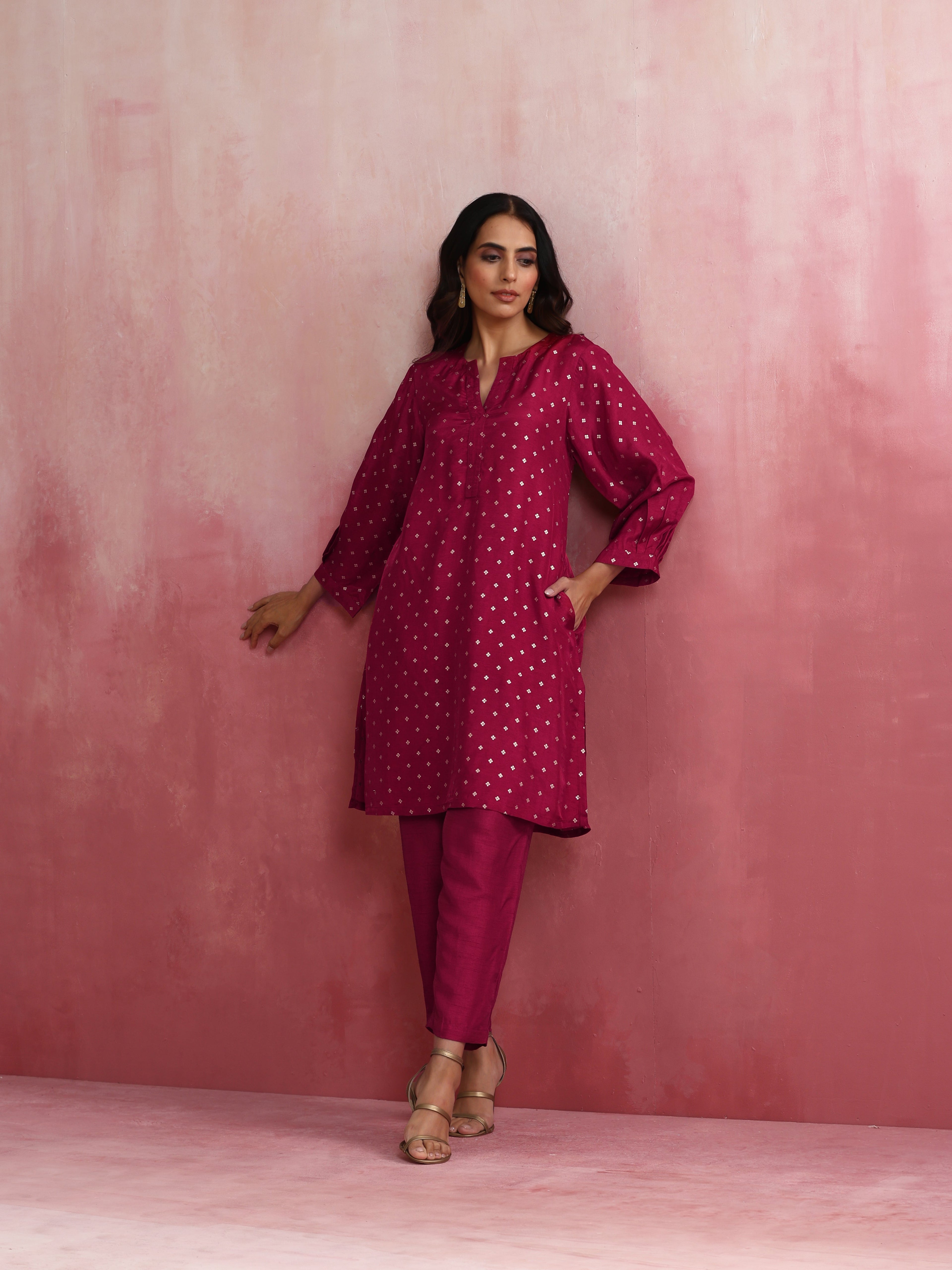 trueBrowns Pink Viscose Silk Kurta Co-ord Set