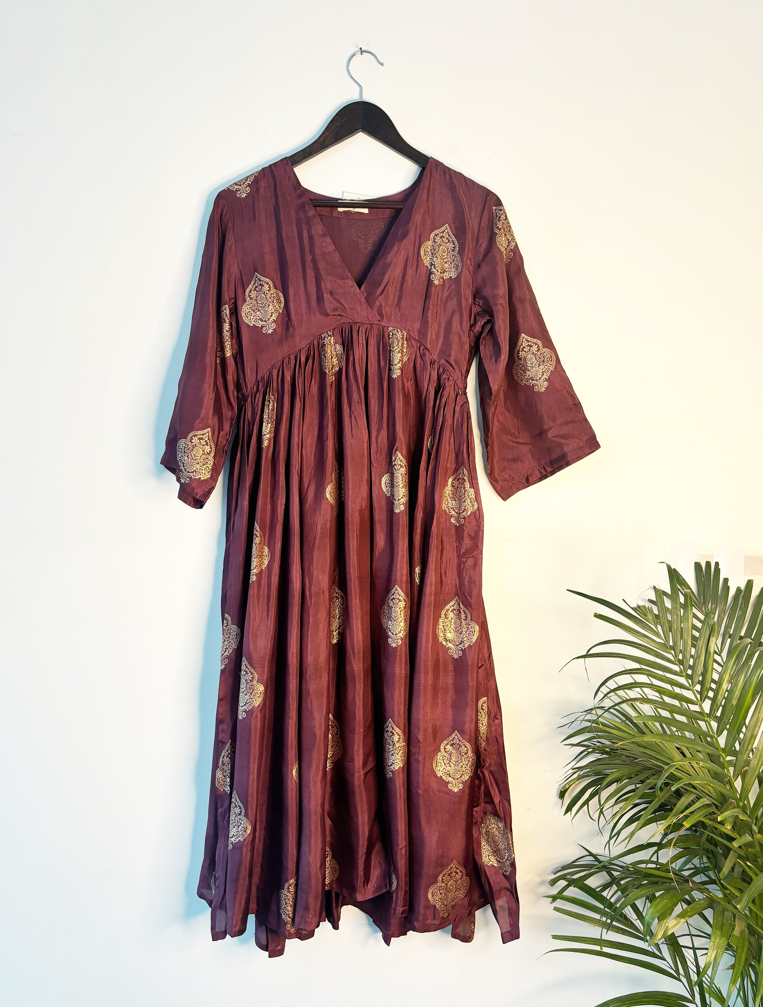 trueBrowns Wine Zari Kurta