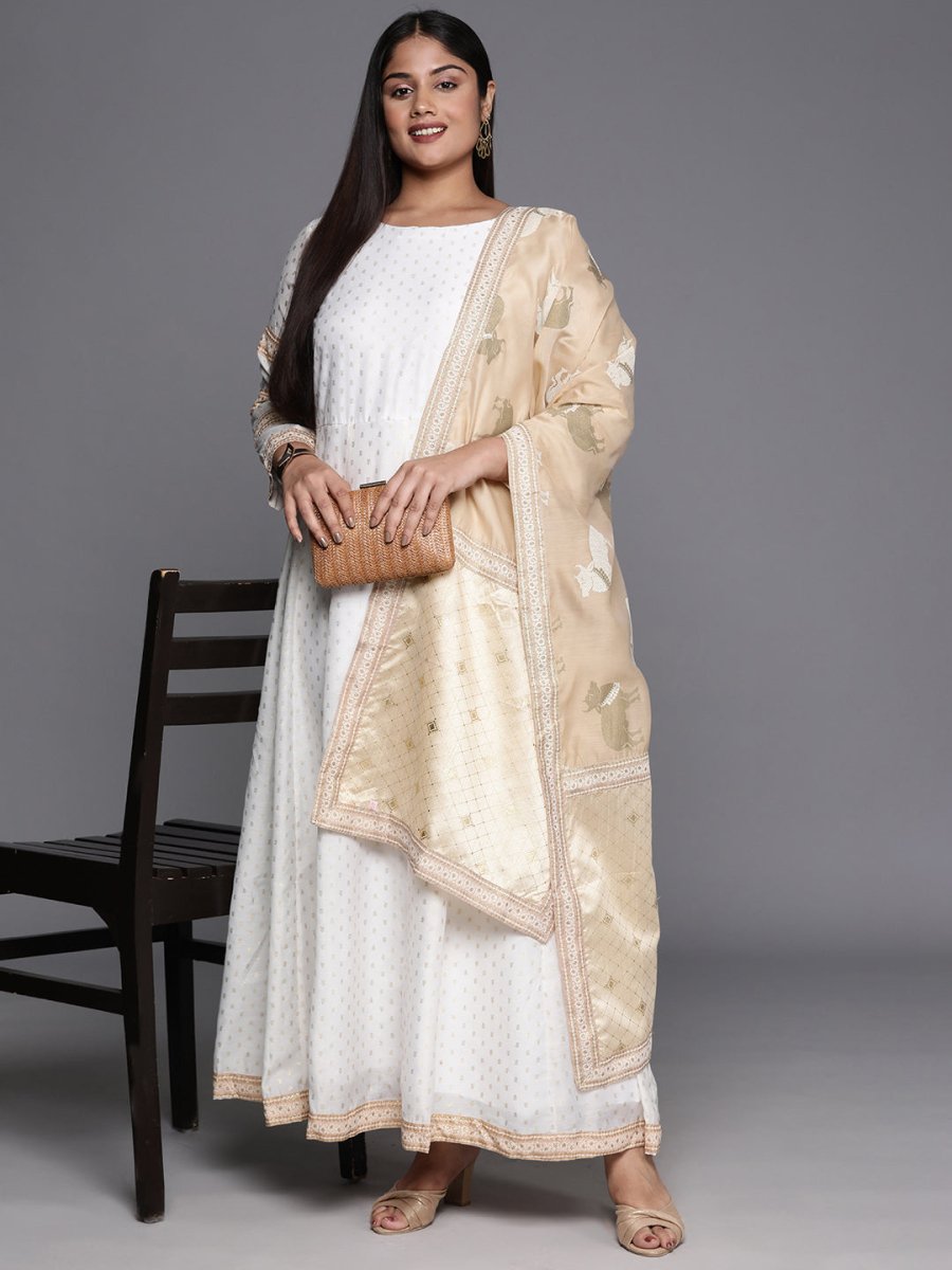 Ahalyaa Plus Size Boat Neck Maxi Ethnic Dress With Dupatta