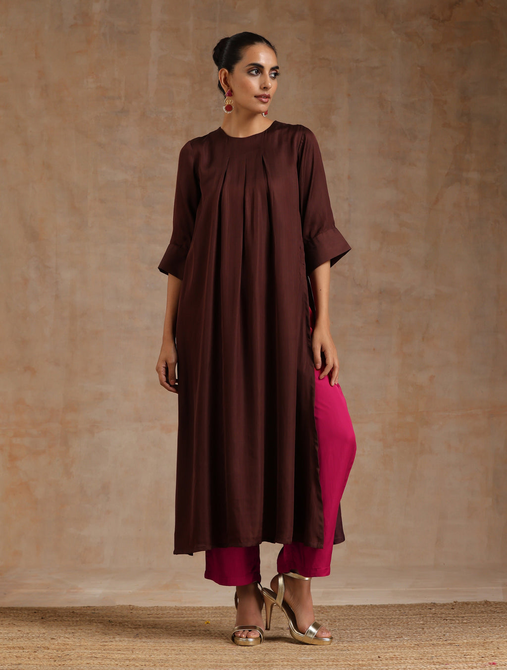 trueBrowns Cola Brown Modal Satin Neck Pleat Kurta Set
