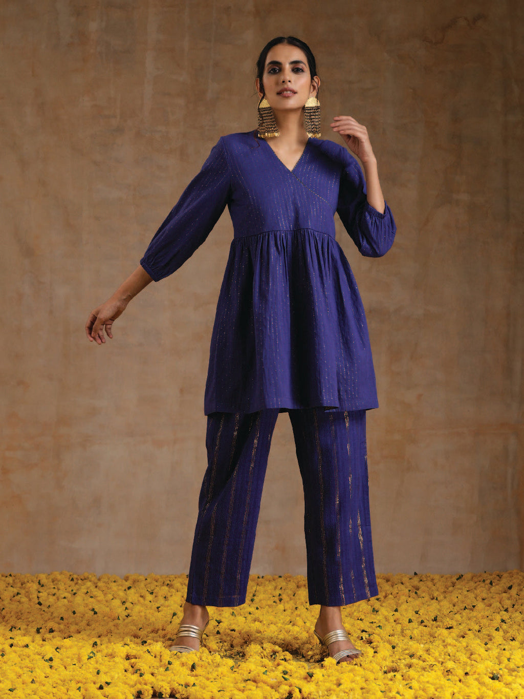 trueBrowns Spectrum Blue Gold Cotton Overlap Co-Ord Set