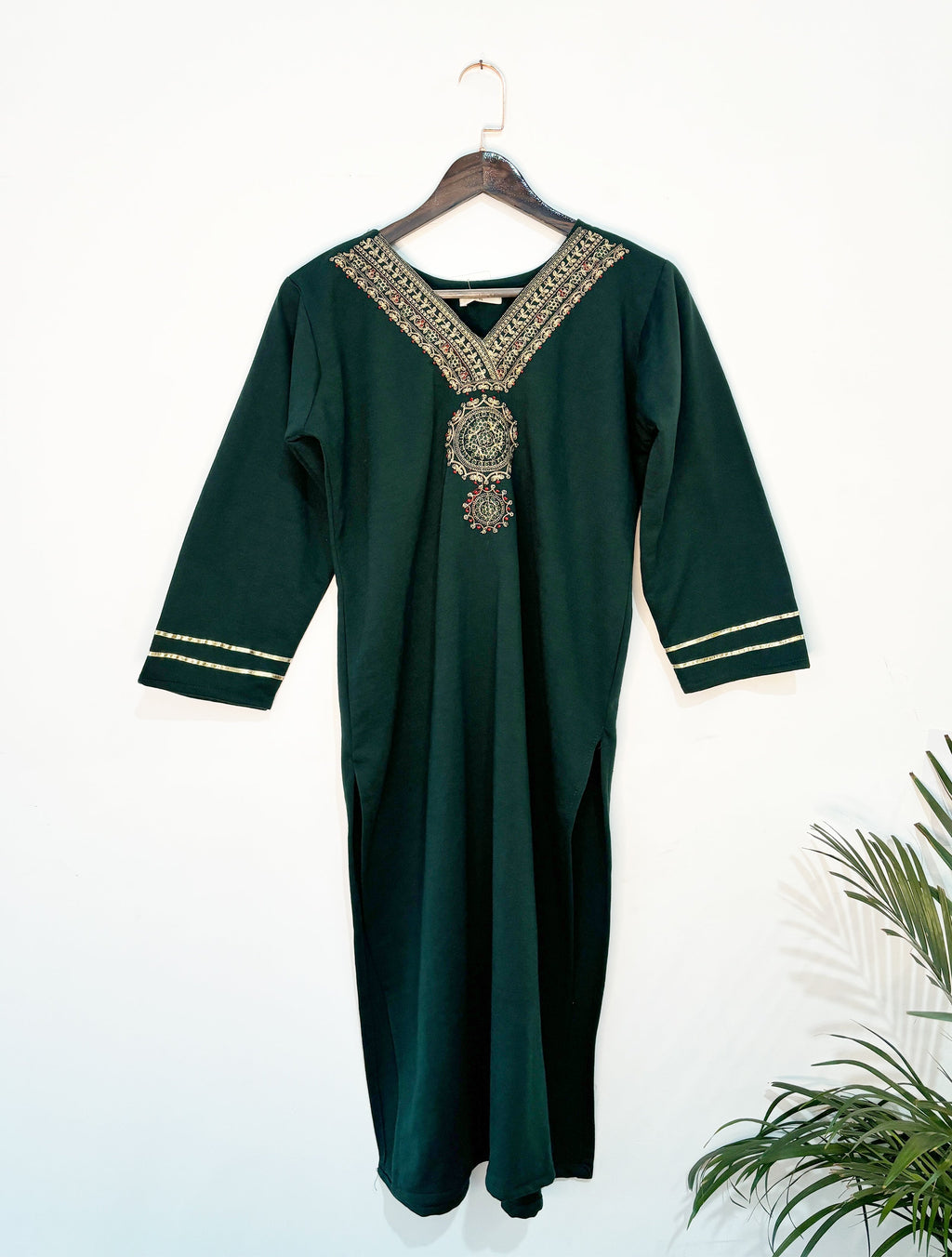 trueBrowns Green Straight Kurta Set