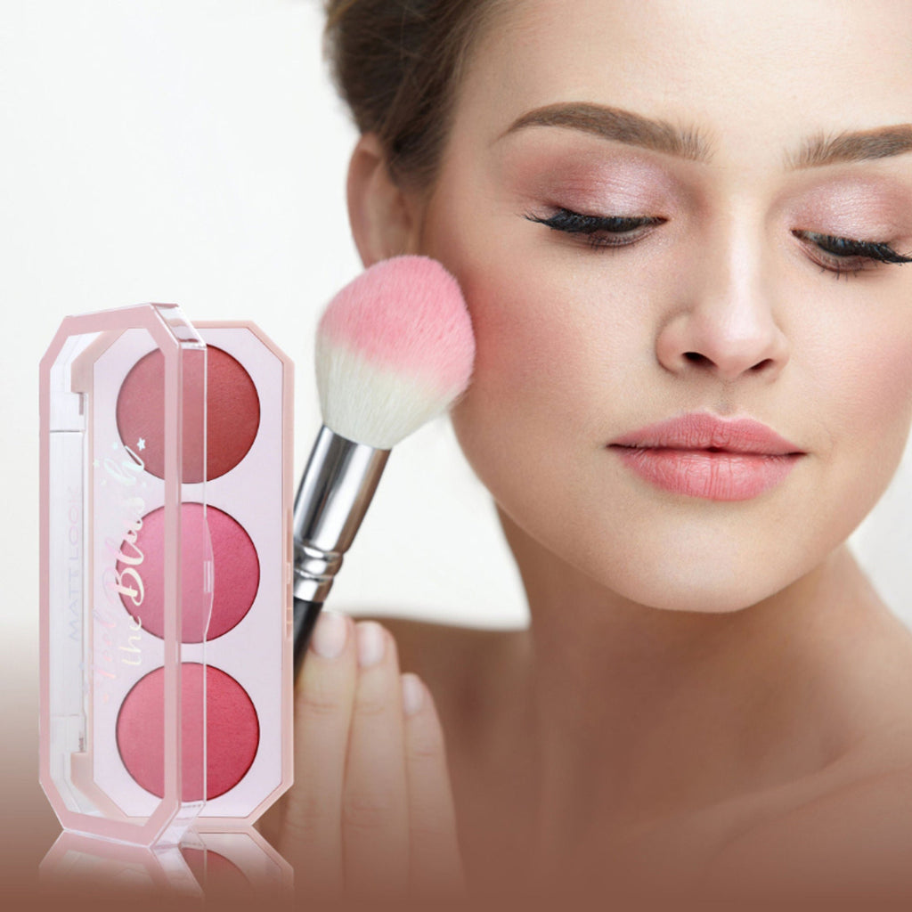 Matt Look Feel The Blush Baked Blush Trio Palette - 03 Fascinated