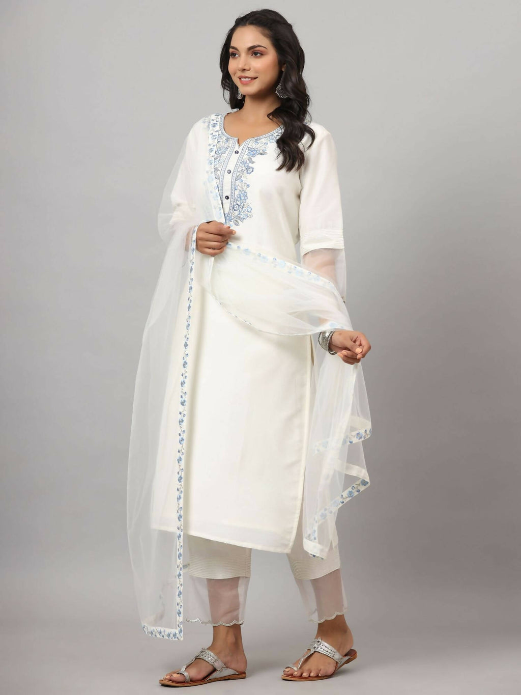 Juniper Women's White Chinnon Solid Embroidered Kurta Set