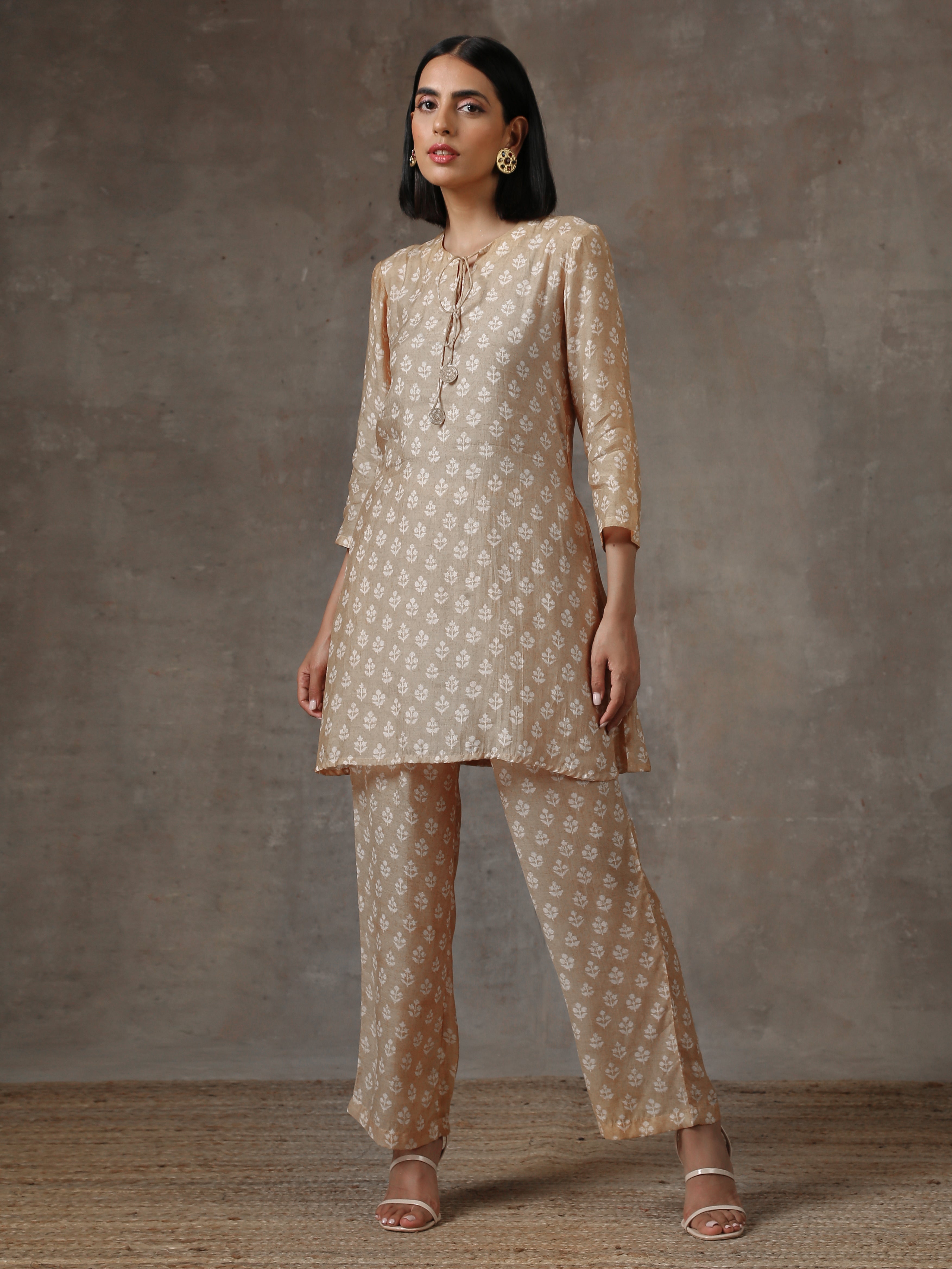 trueBrowns Beige White Printed Silk Co-Ord Set