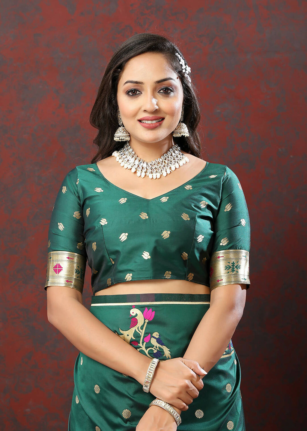 Lorenvalley Fashion Green Soft Paithani Silk Woven Design Gold Zari Meenakari Weaving Saree