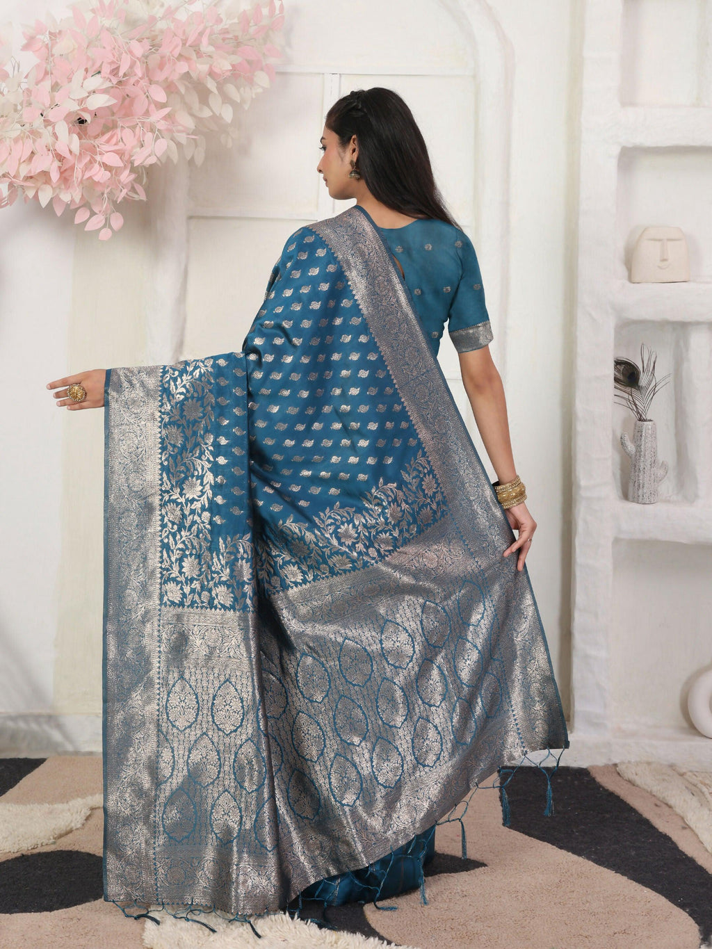 Shree Shyam Fashion Lichi Silk Light Pink Saree
