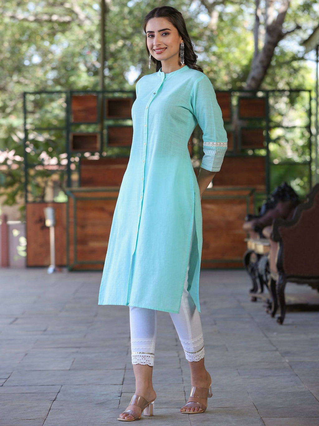 Juniper Women's Seagreen Cotton Slub Embroidered Straight Kurta