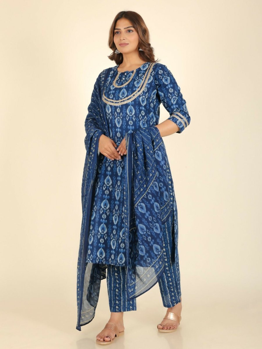 Aramya Straight Soft Cotton Ikat Print Women's Kurta - Blue