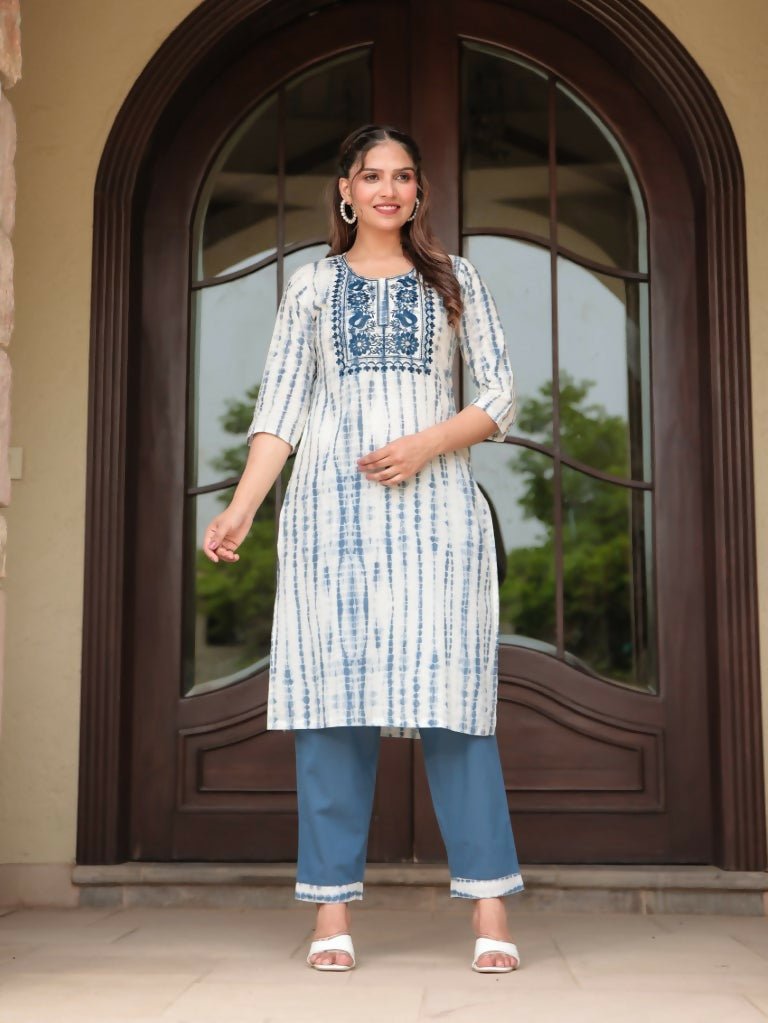 Aramya Straight Soft Cotton Tie-Dye Print Women's Kurta Set - Blue