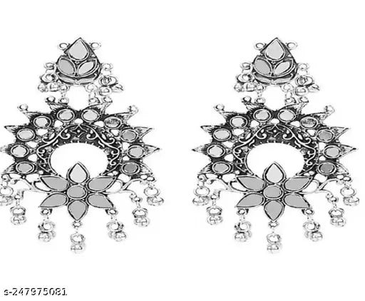 Tehzeeb Creations Women's Silver Colour Oxidised Necklace And Earrings With White Kundan