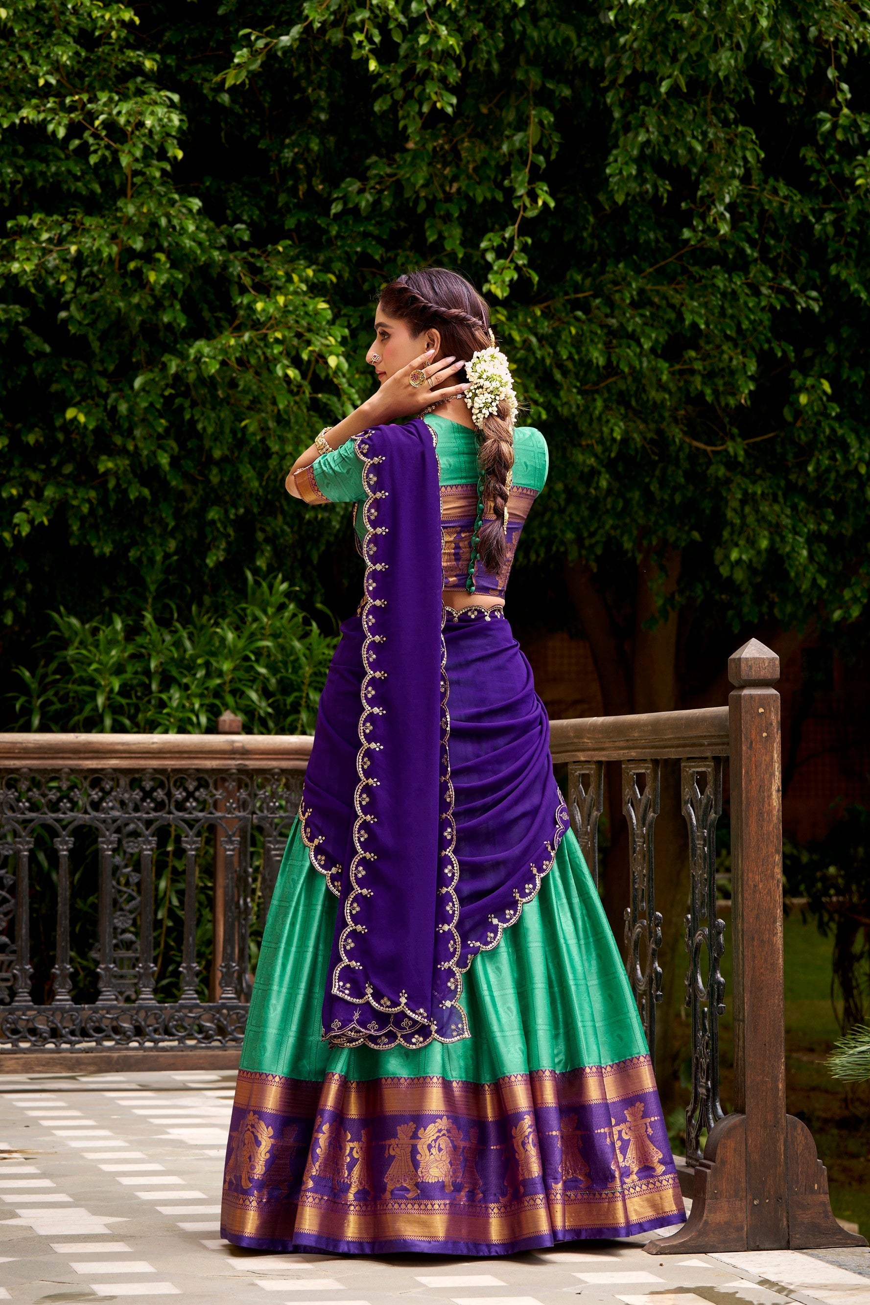 Lorenvalley Fashion Green Poly Cotton Zari Weaving Work Lehenga Choli with Dupatta