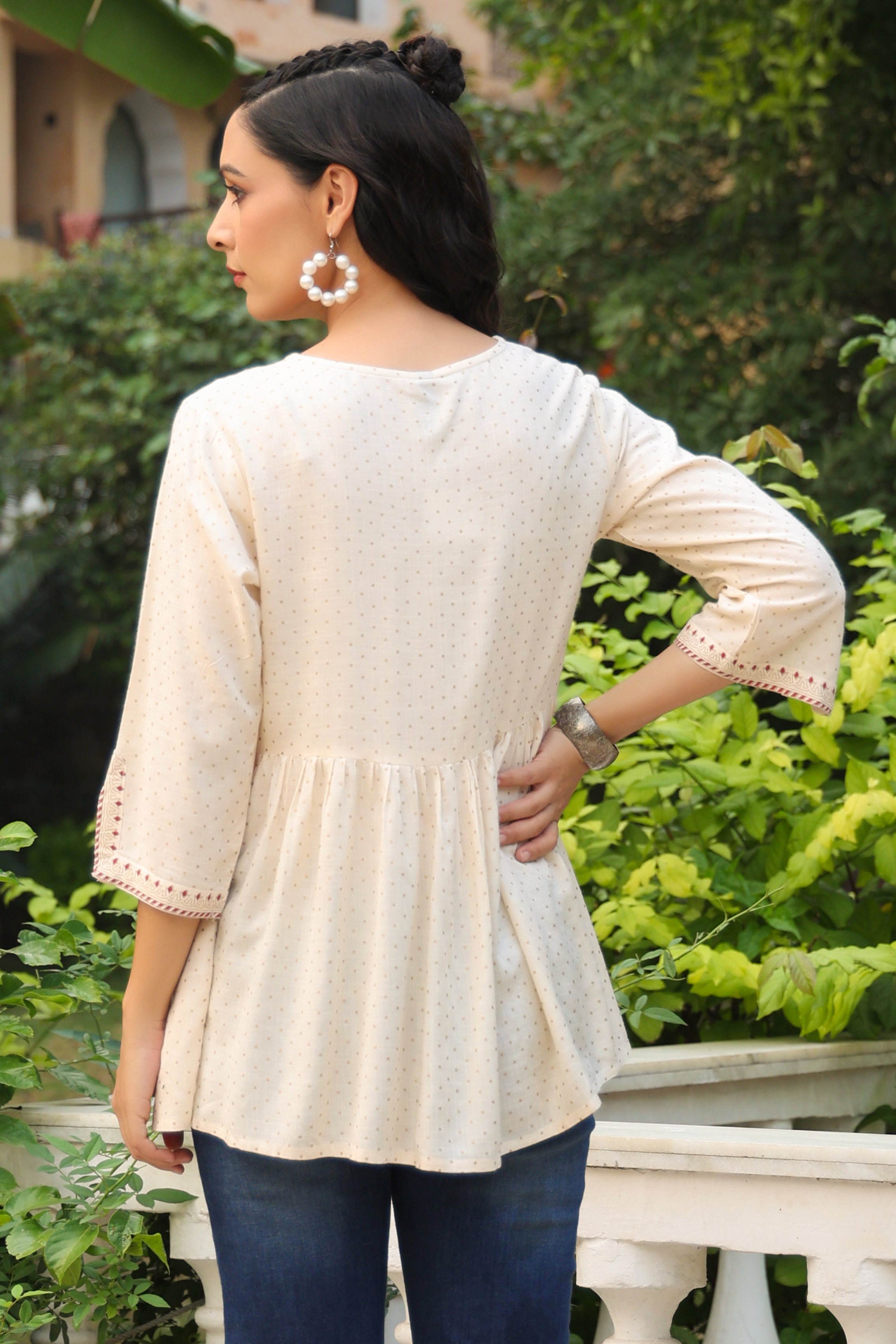 Juniper Women Ivory Rayon Slub Polka Print Peplum Tunic