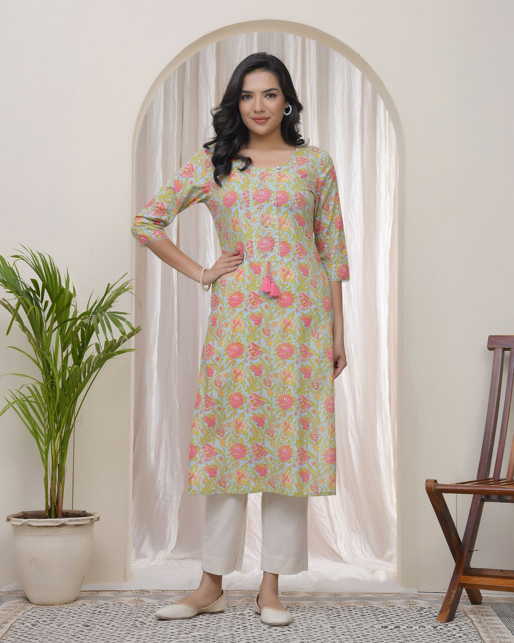 Vaasva Women Multi Cotton Printed Straight Kurti