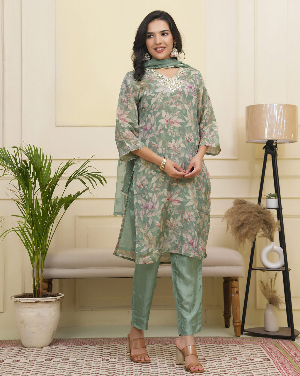 Vaasva Women Green Tissue Shimmer Kurta With Silk Pant & Dupatta
