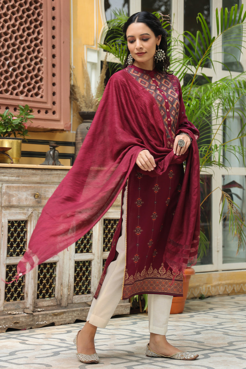 Juniper Women's Wine Rayon Printed Straight Kurta Dupatta Set