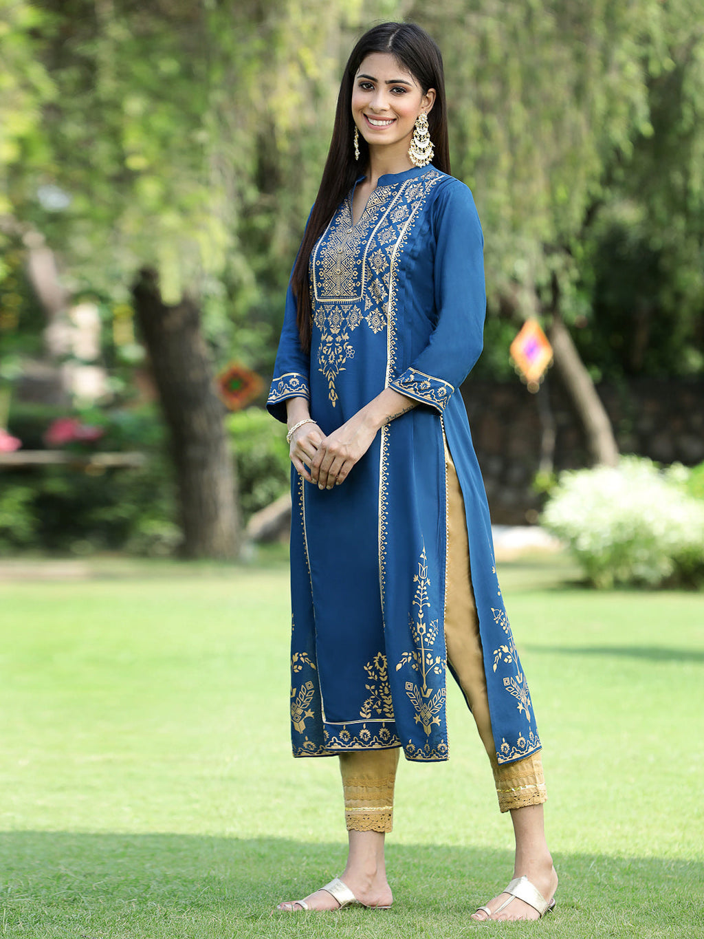 Juniper Womens Teal Rayon Foil Printed Kurta With Dupatta Set