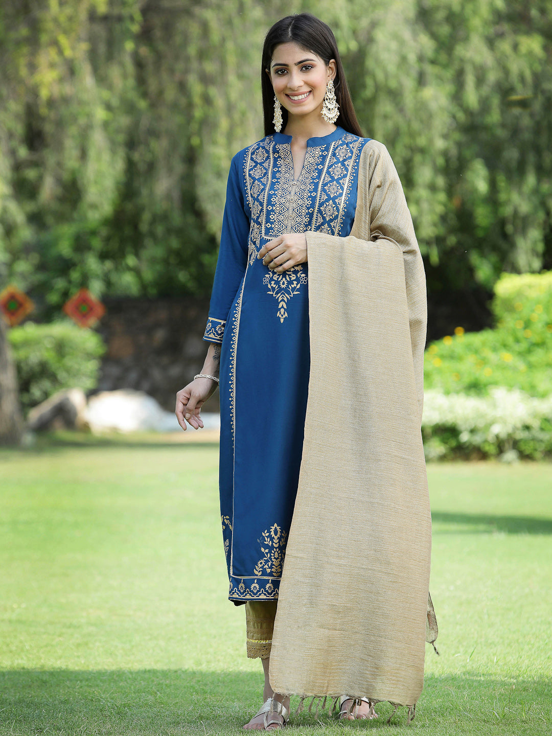 Juniper Womens Teal Rayon Foil Printed Kurta With Dupatta Set