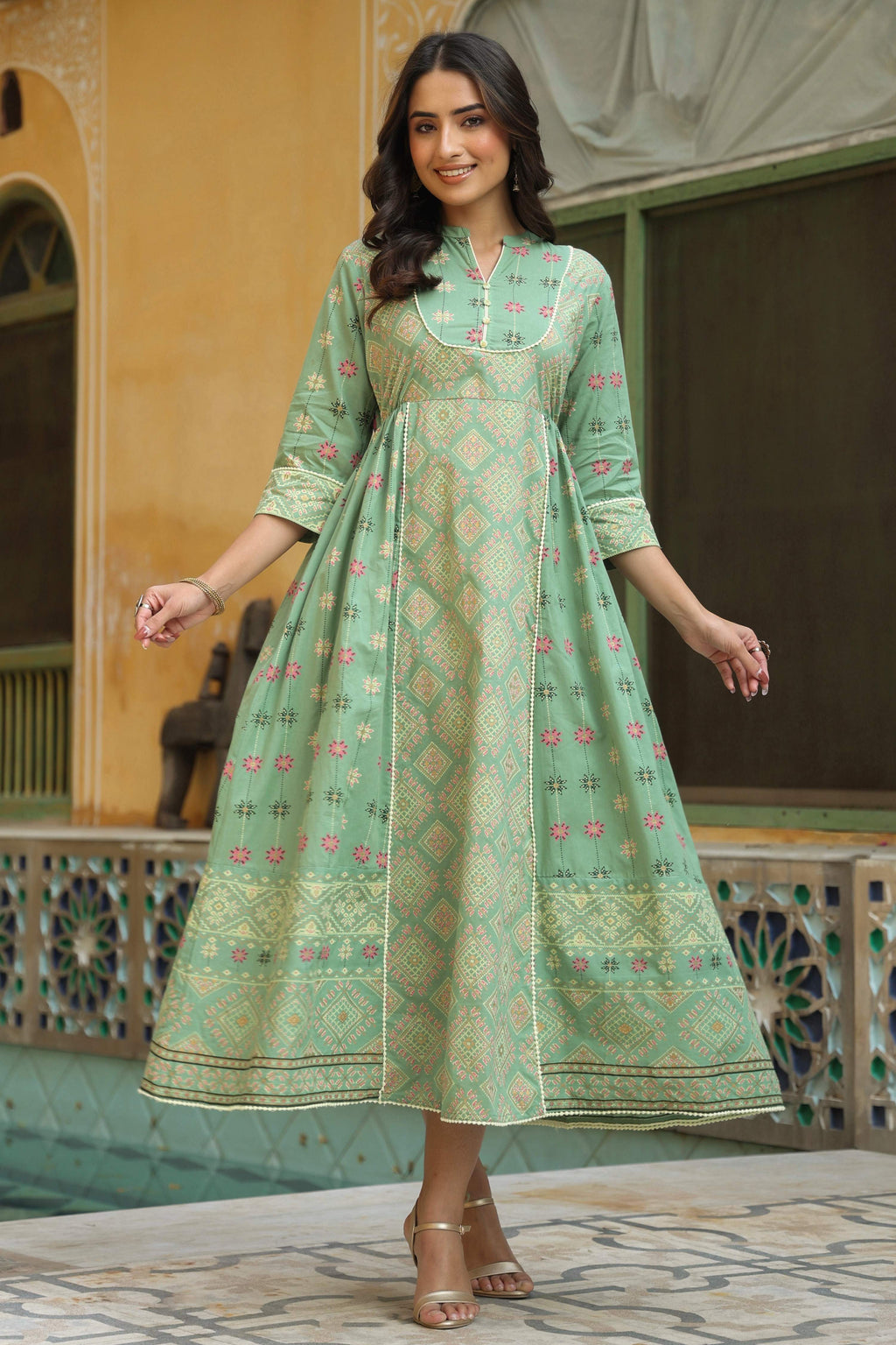 Juniper Women Pistagreen Cambric Printed Flared Dress
