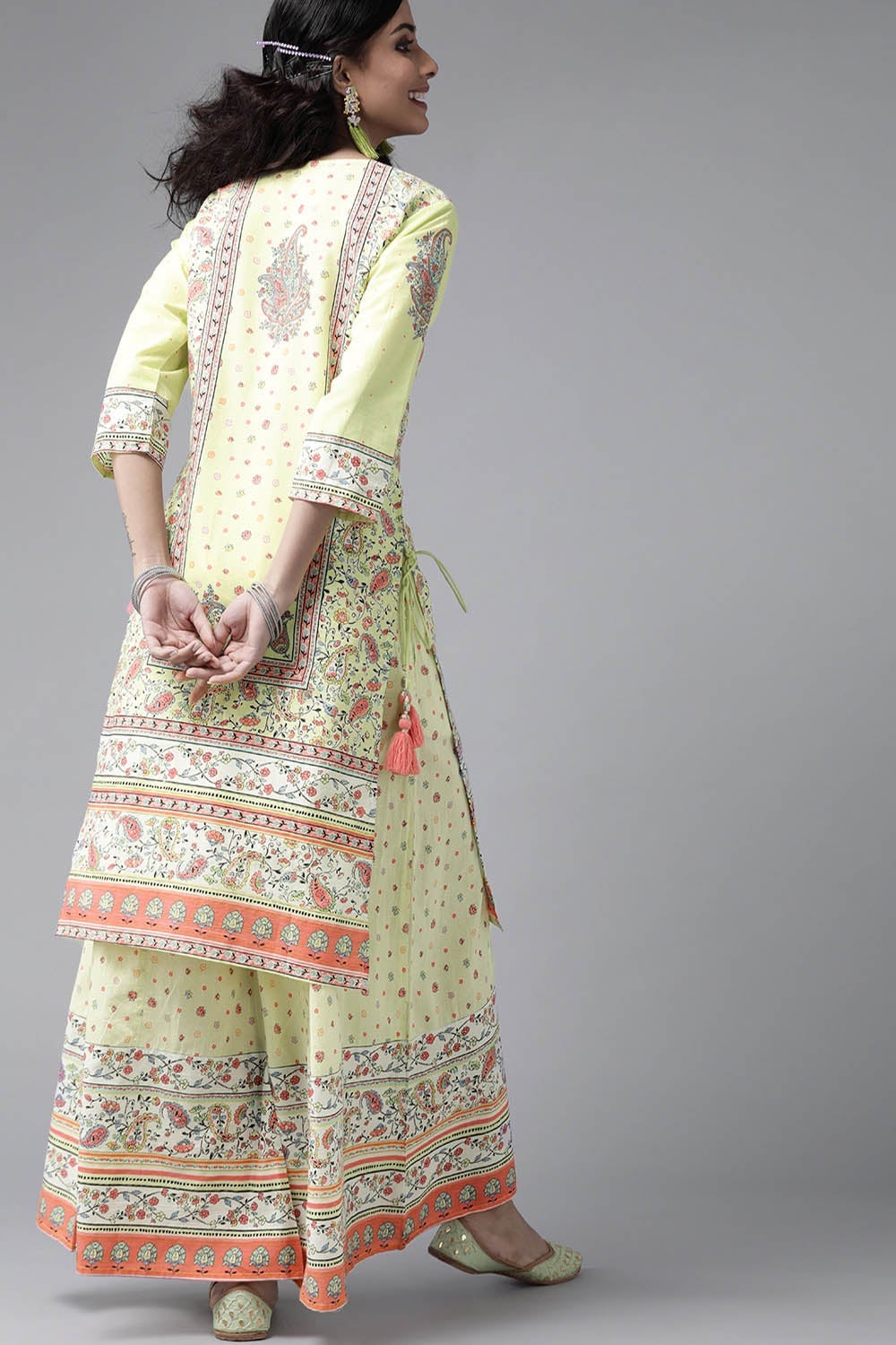 Juniper Women's Limegreen Cambric Printed Straight Kurta Sets