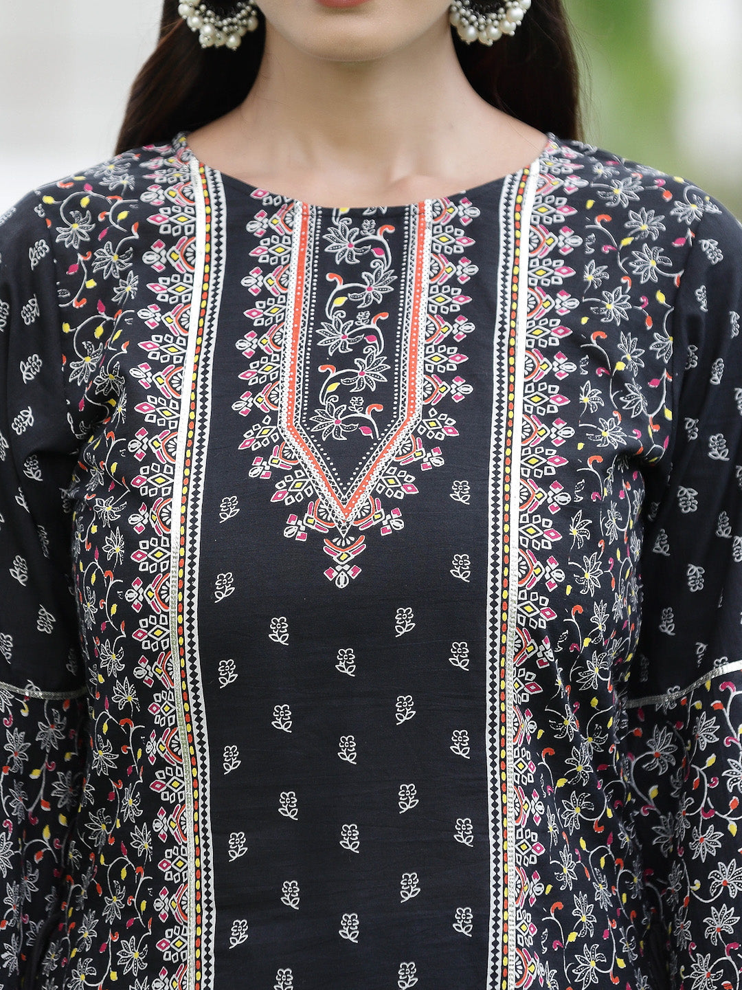 Juniper Womens Black Cambric Multicolor Placement Printed Kurta Palazzo Set