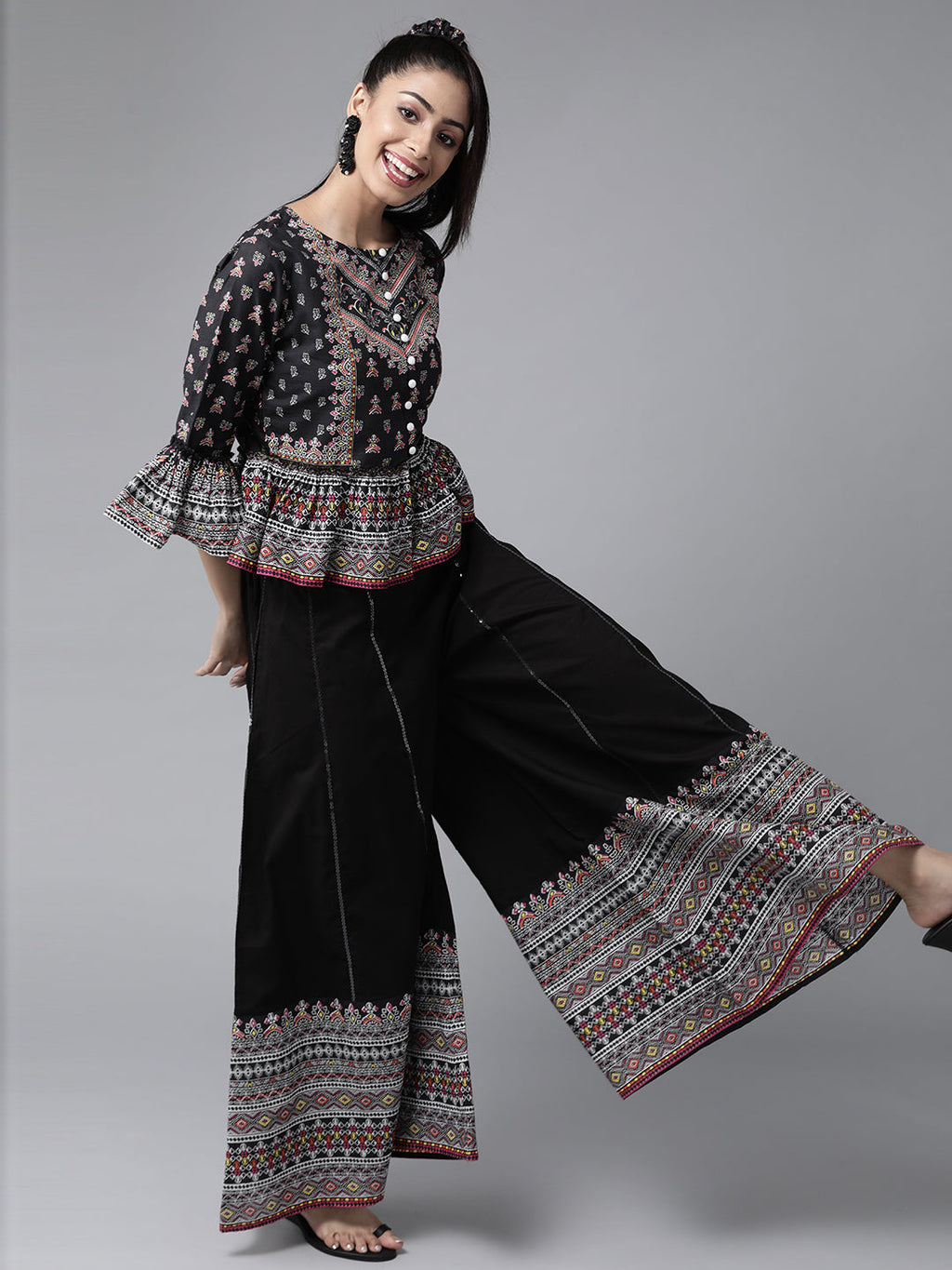 Juniper Womens Black Color Floral Printed Cambric Clothing Set