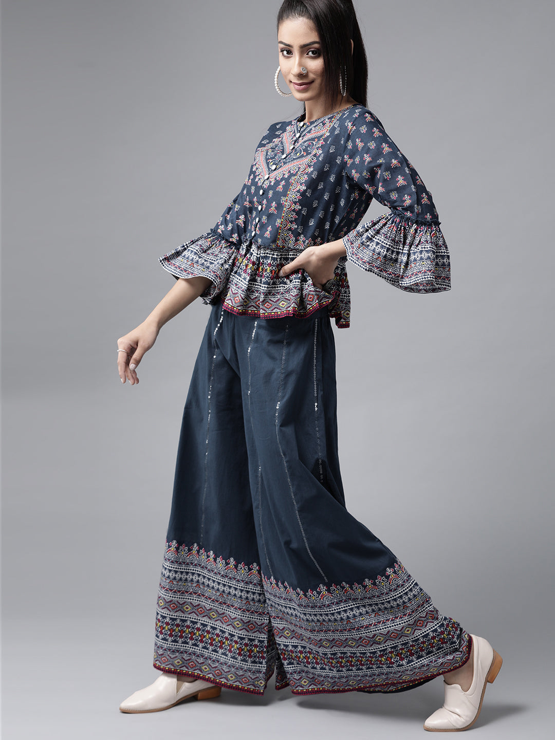 Juniper Womens Indigo Floral Printed Cambric Clothing Set