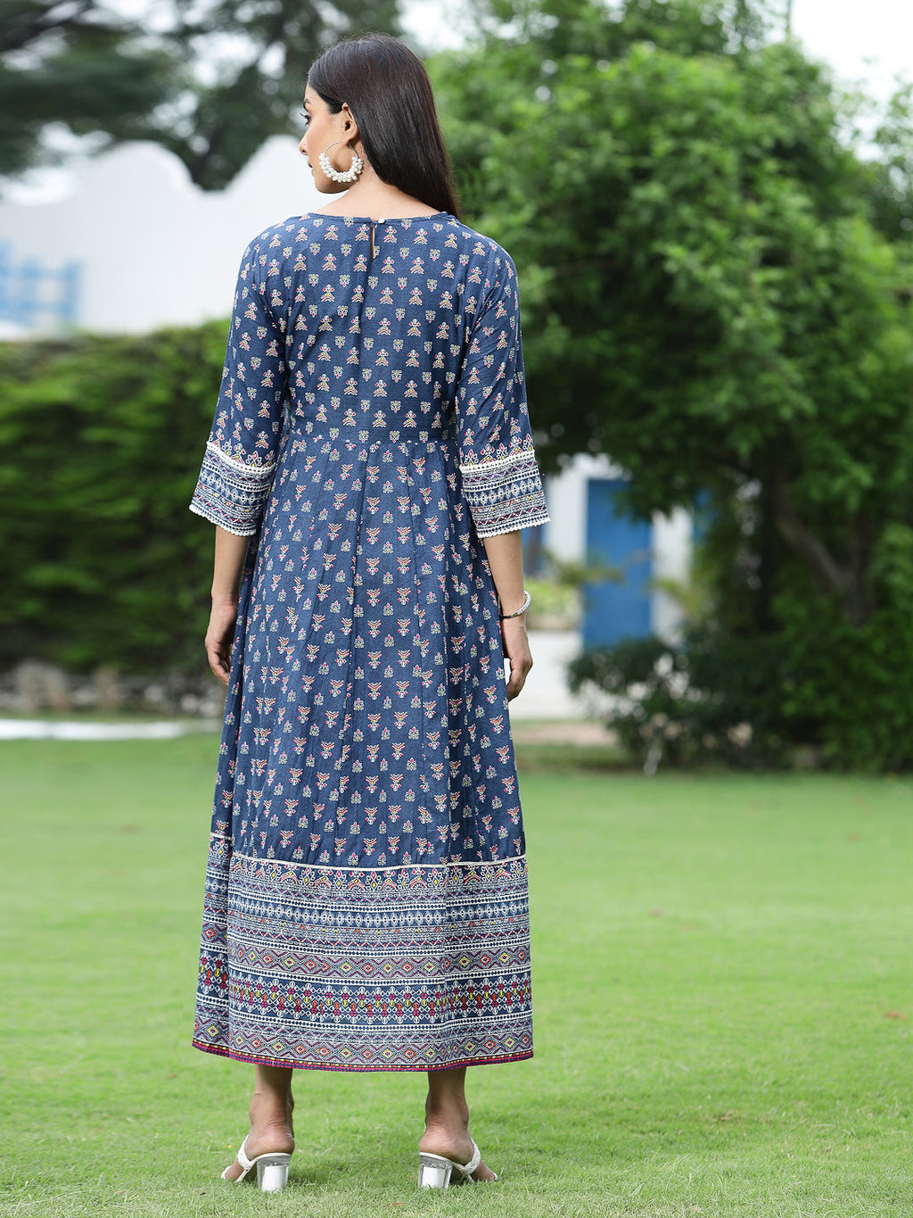 Juniper Womens Indigo Cambric Printed Maxi Dress