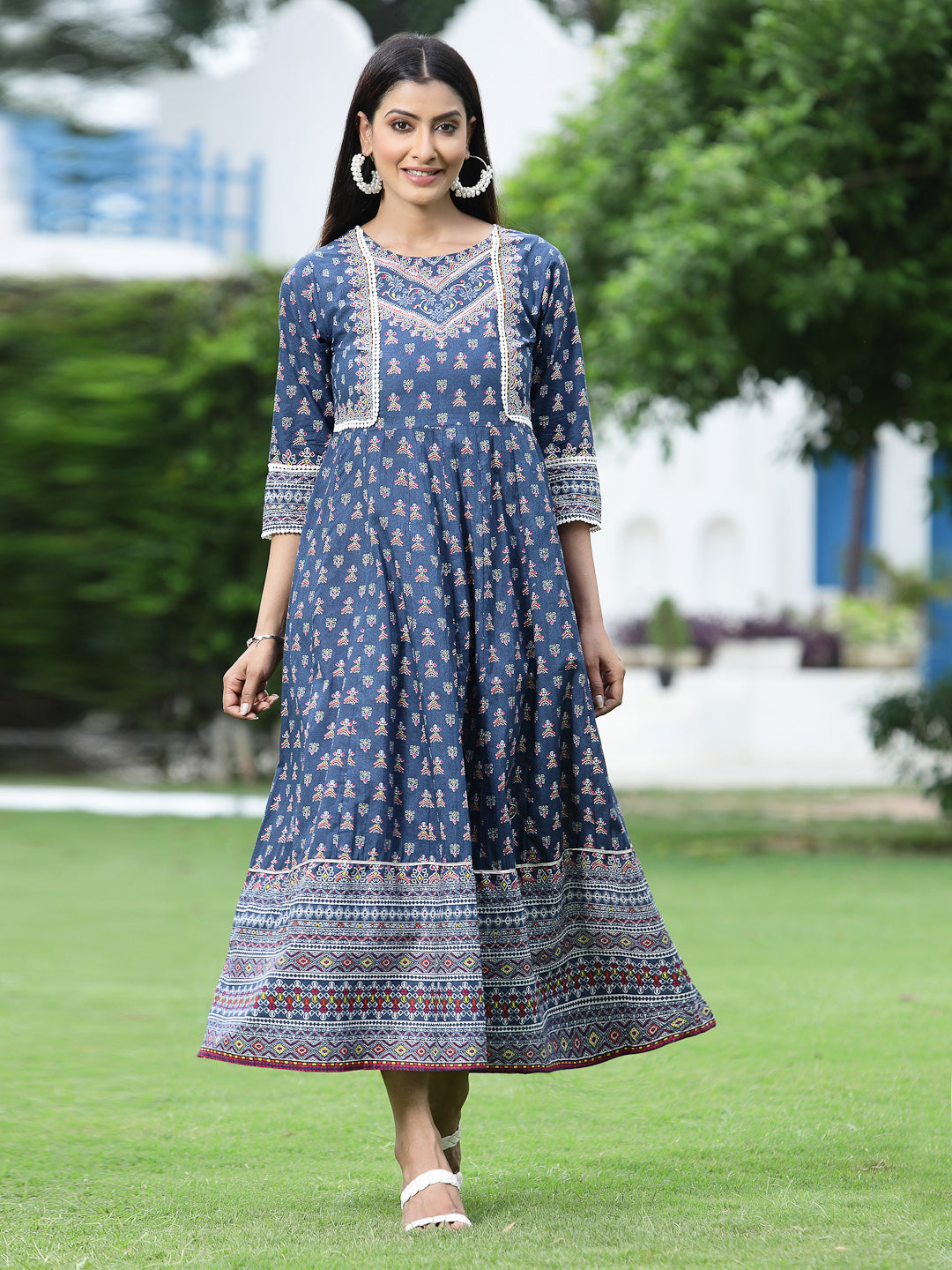 Juniper Womens Indigo Cambric Printed Maxi Dress