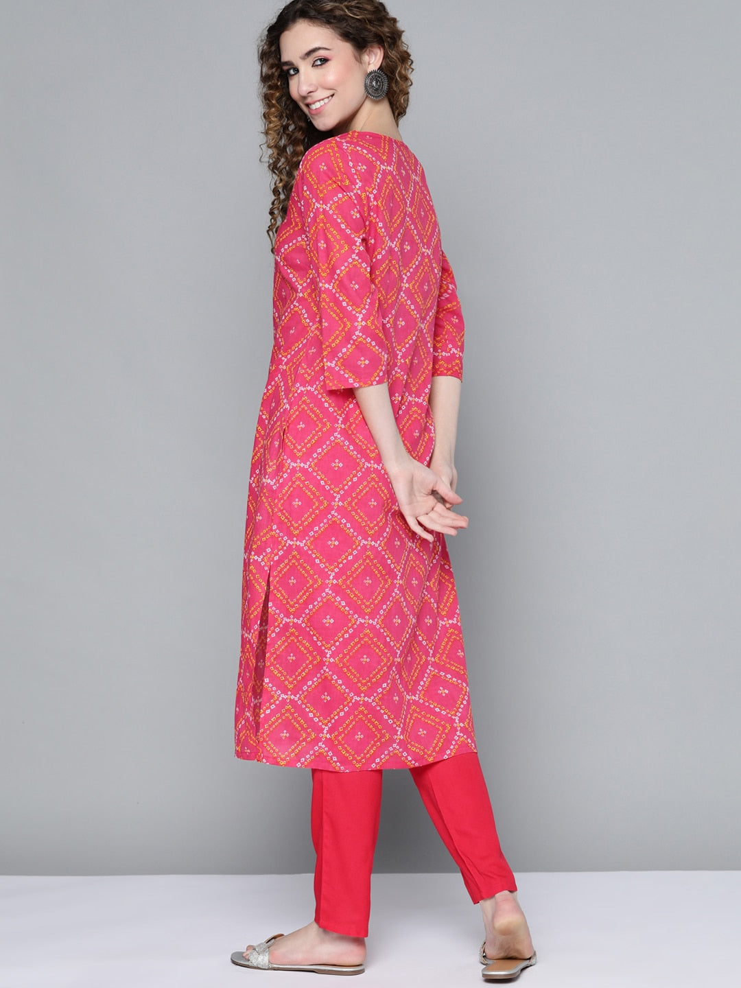 HERE&NOW Women Pink & White Bandhani Printed Kurta