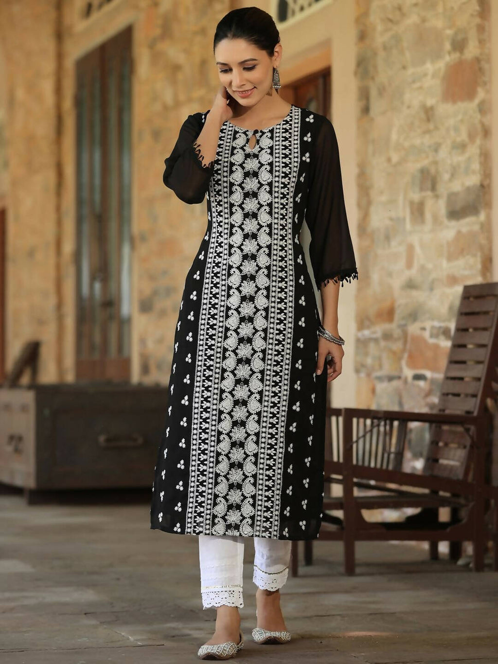 Juniper Women's Black Georgette Printed Kurta