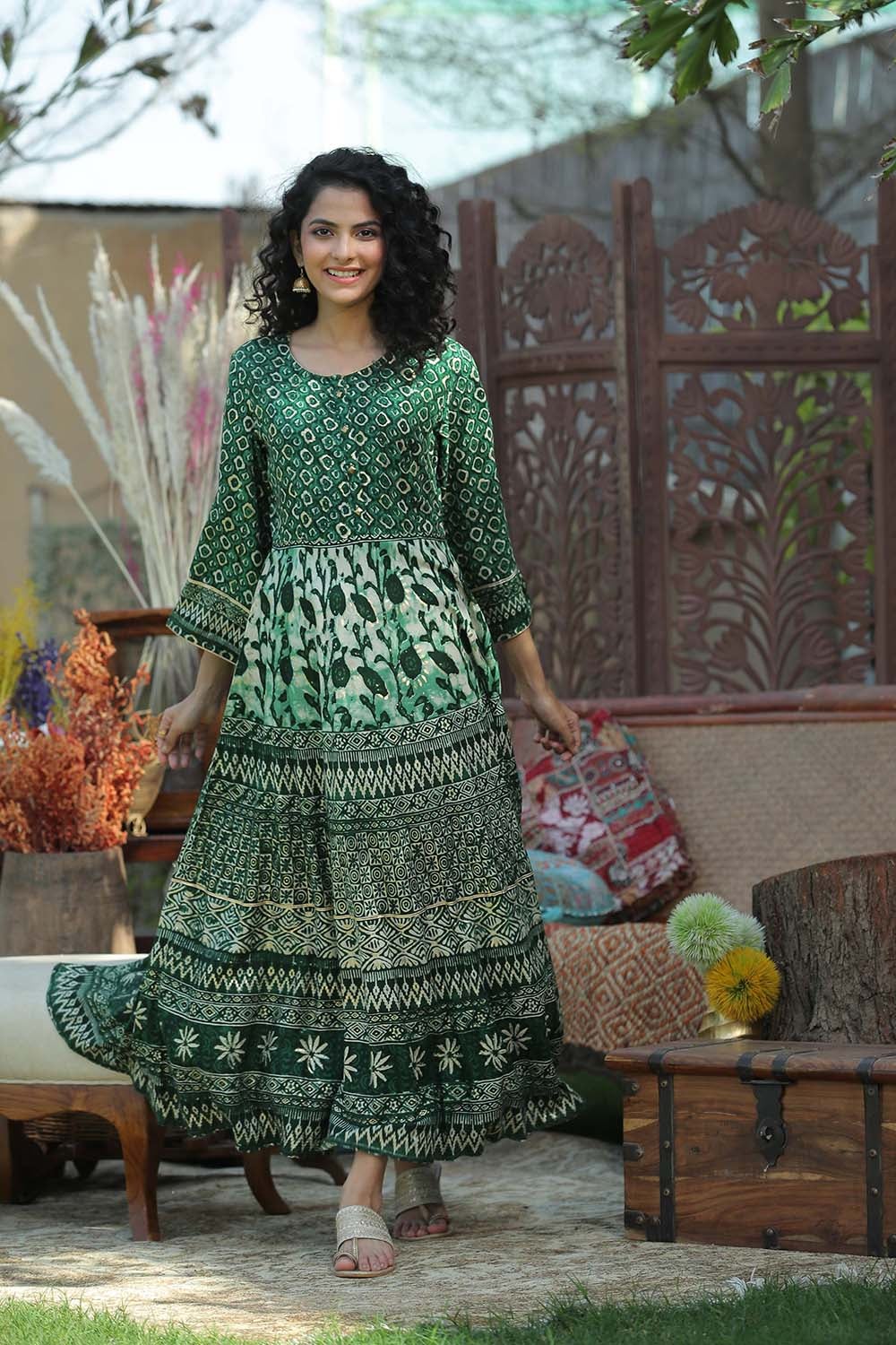 Juniper Women's Green Rayon Printed Flared Dress