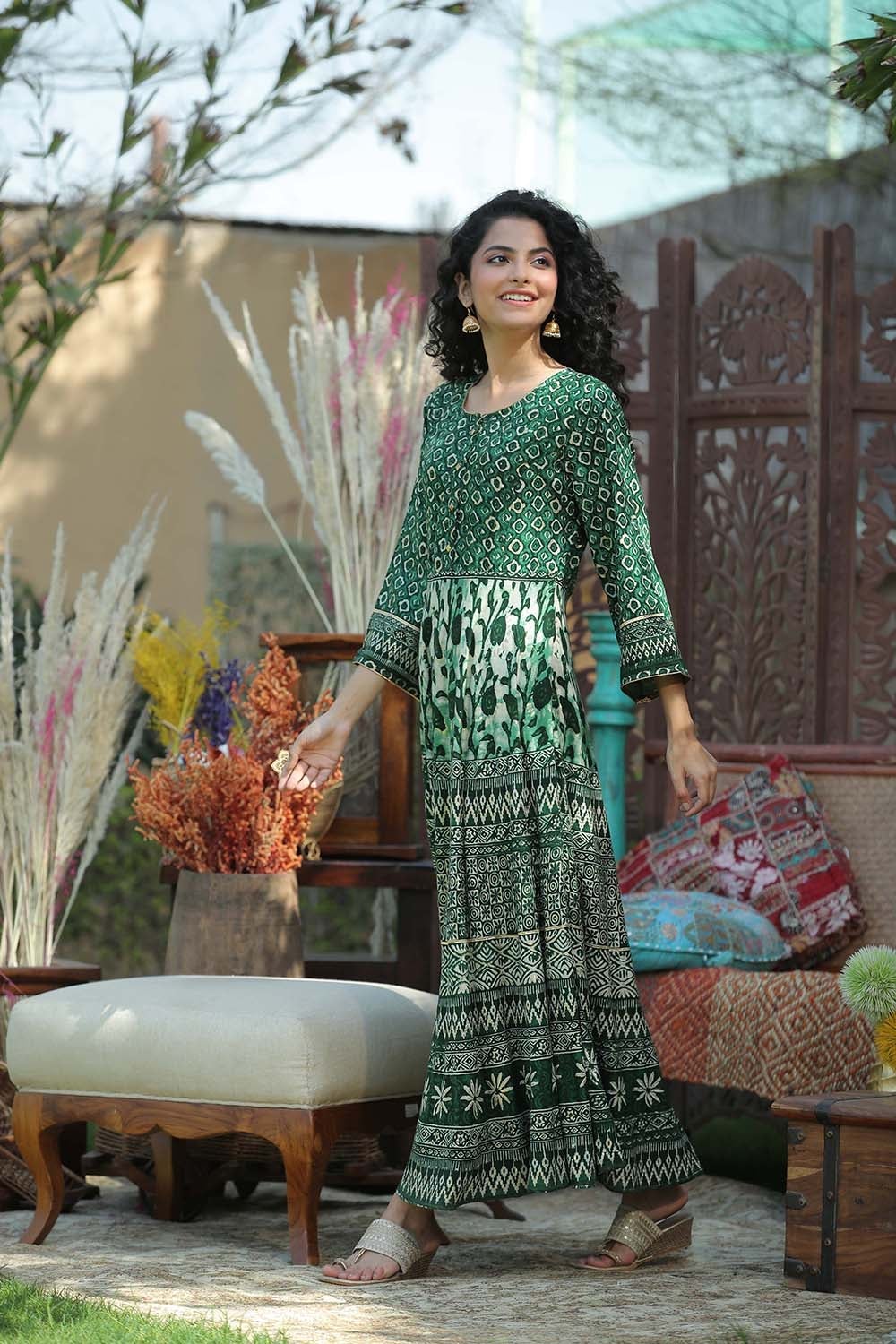Juniper Women's Green Rayon Printed Flared Dress
