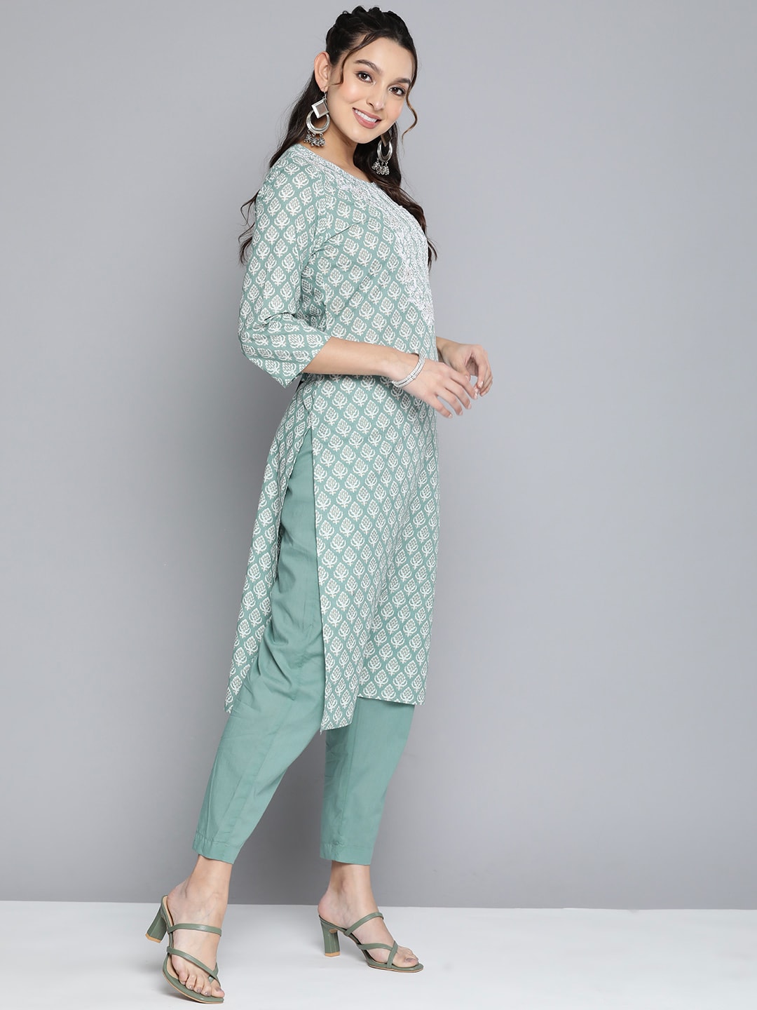 HERE&NOW Women Ethnic Motifs Embroidered Mirror Work Pure Cotton Kurta With Trousers